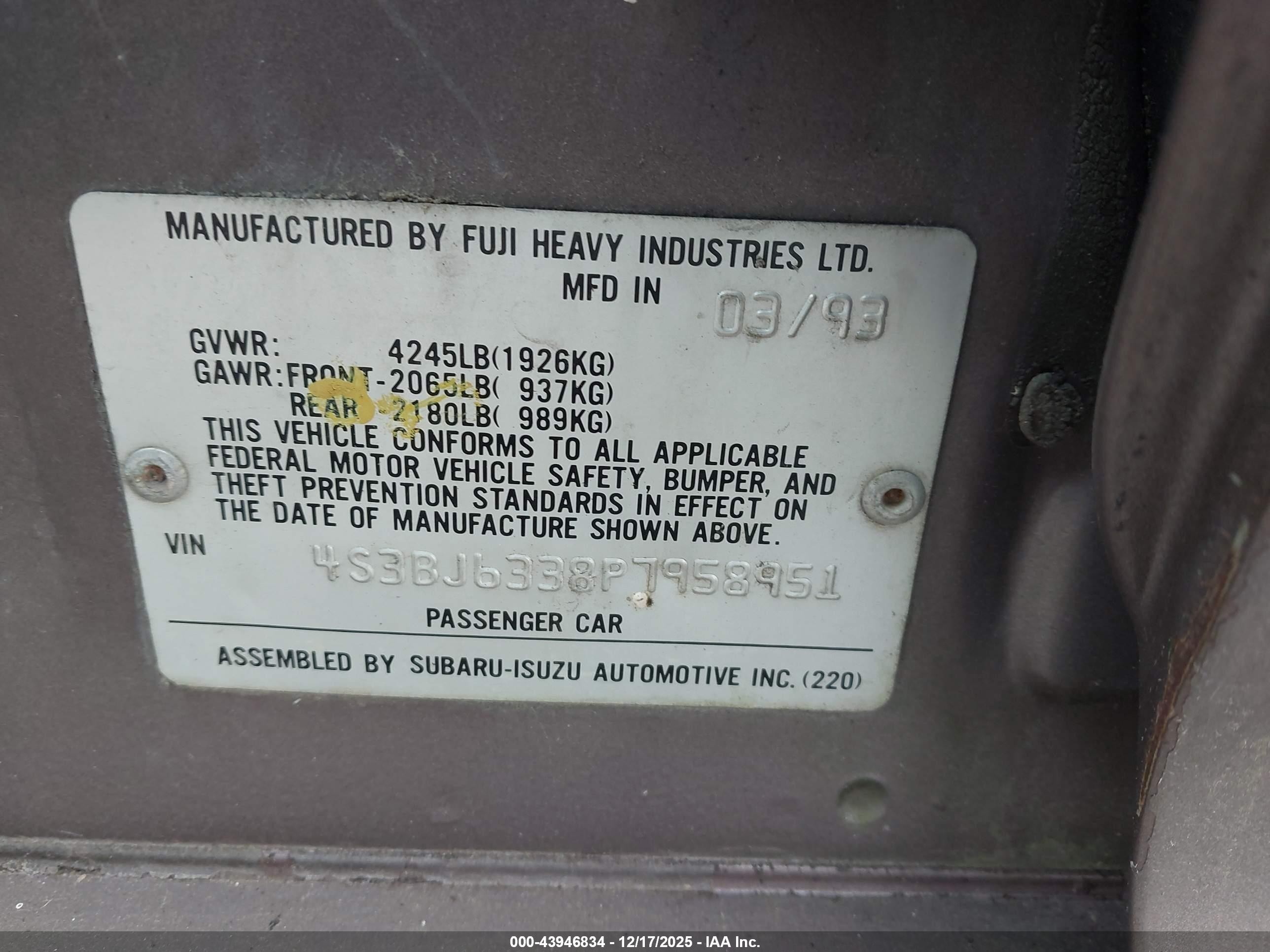 1993 Subaru Legacy L Brown vin: 4S3BJ6338P7958951