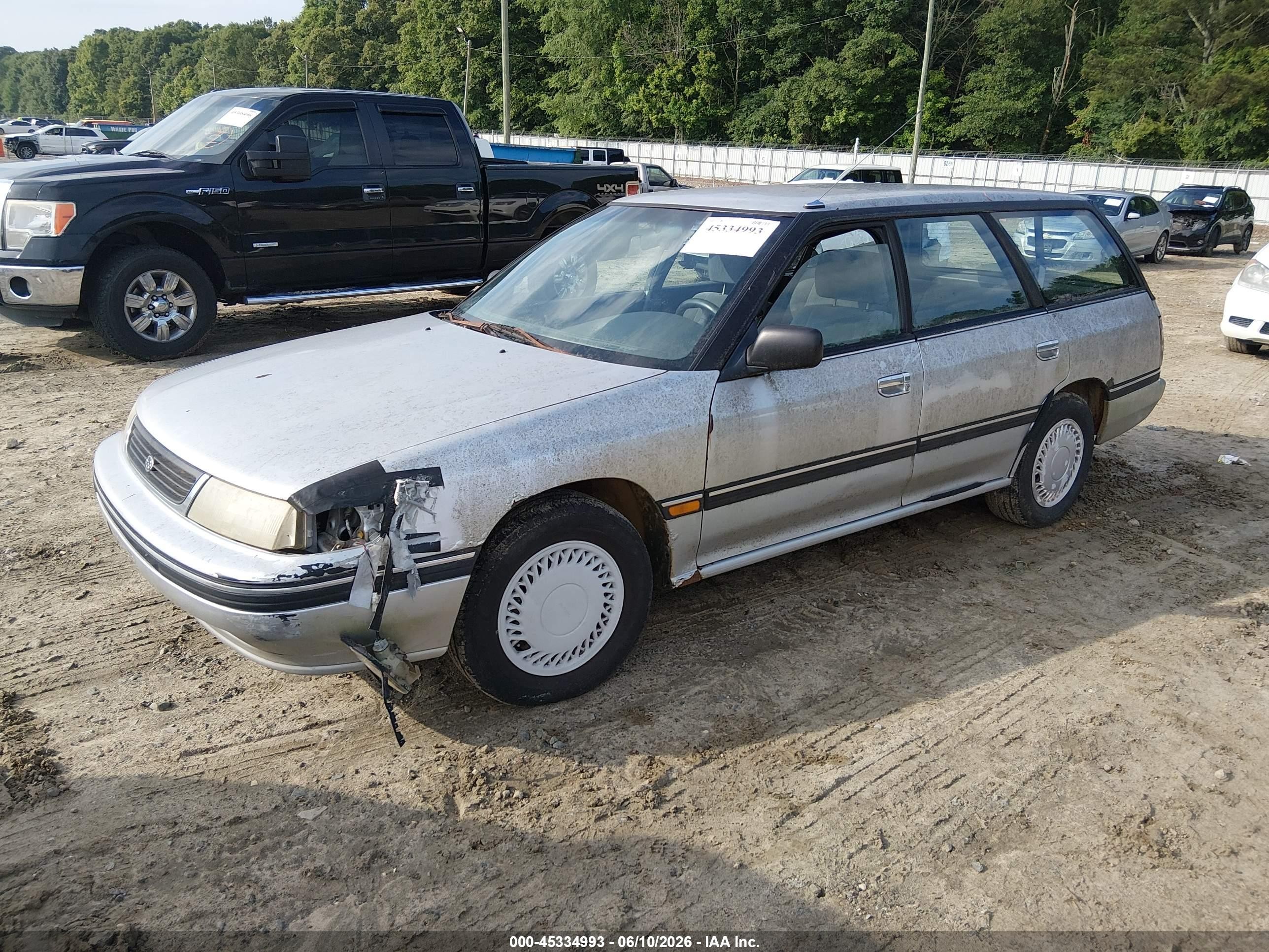 1994 Subaru Legacy L/l Alpine Silver vin: 4S3BJ633XR7954712