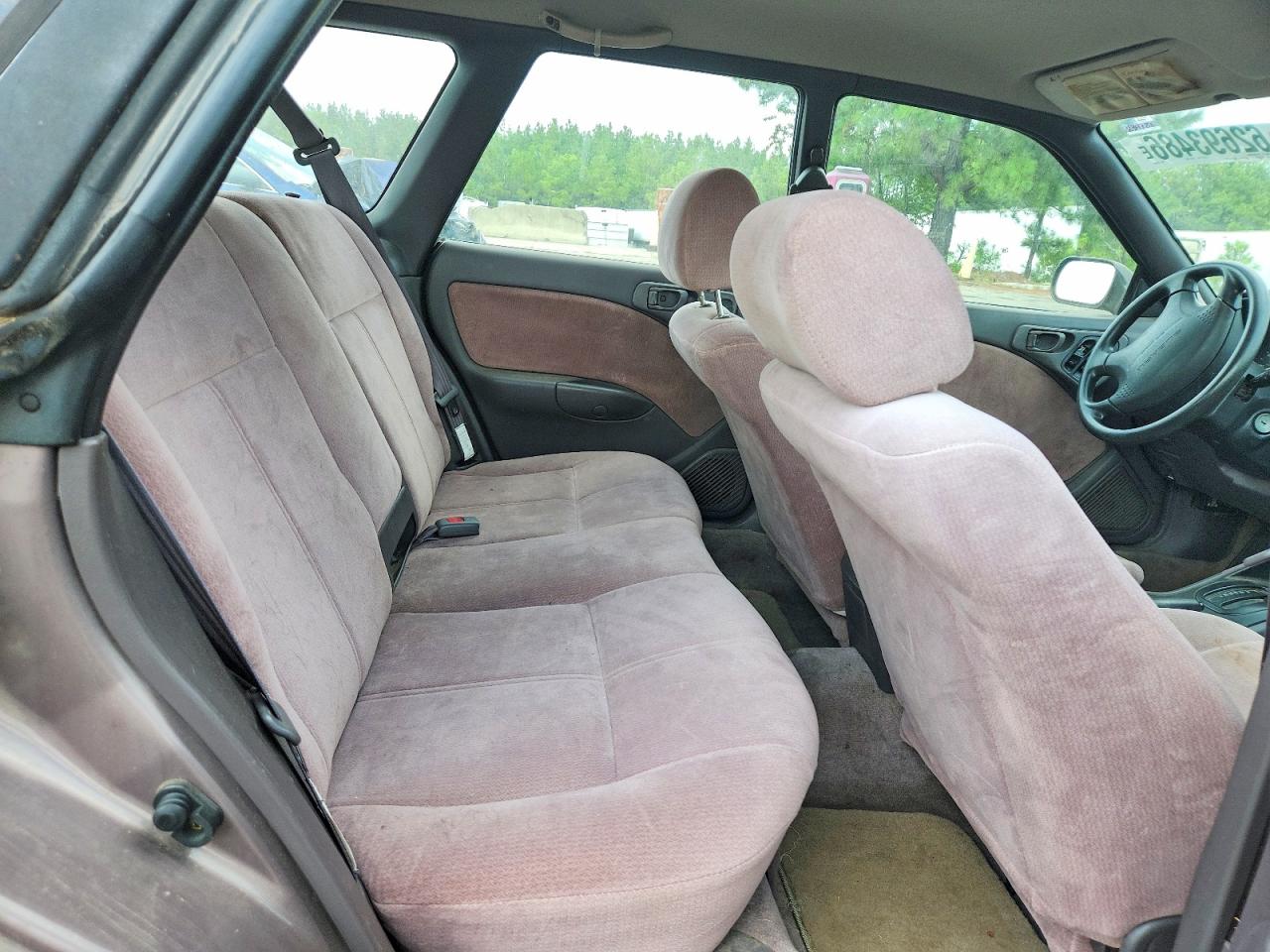 1996 Subaru Legacy L Gray vin: 4S3BK4350T7308959