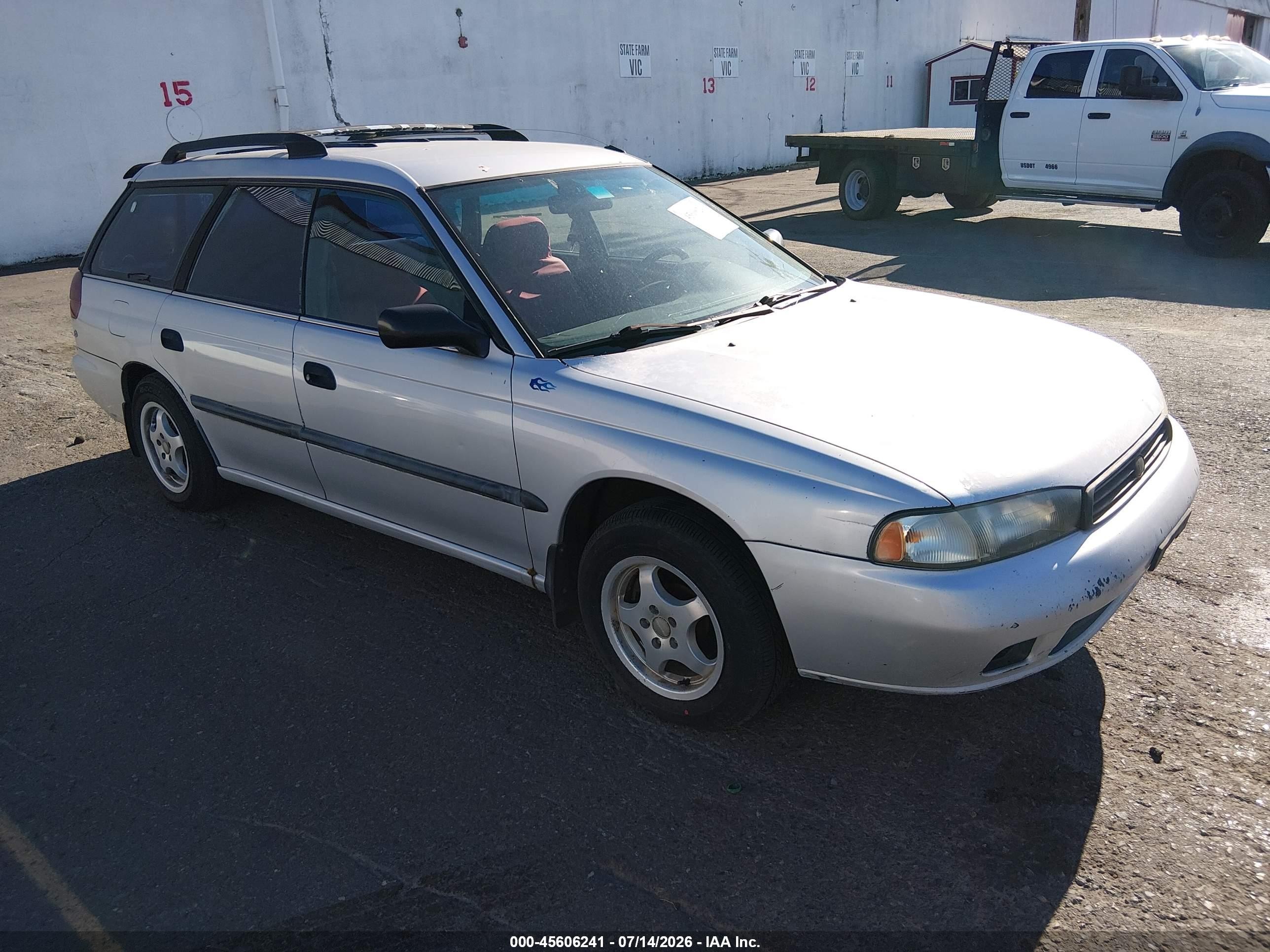 1996 Subaru Legacy L Silver vin: 4S3BK4356T7937528