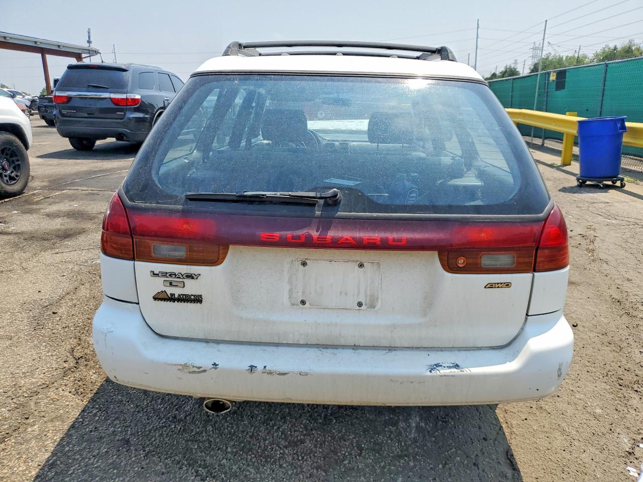 1998 Subaru Legacy L Белый vin: 4S3BK4356W7315645