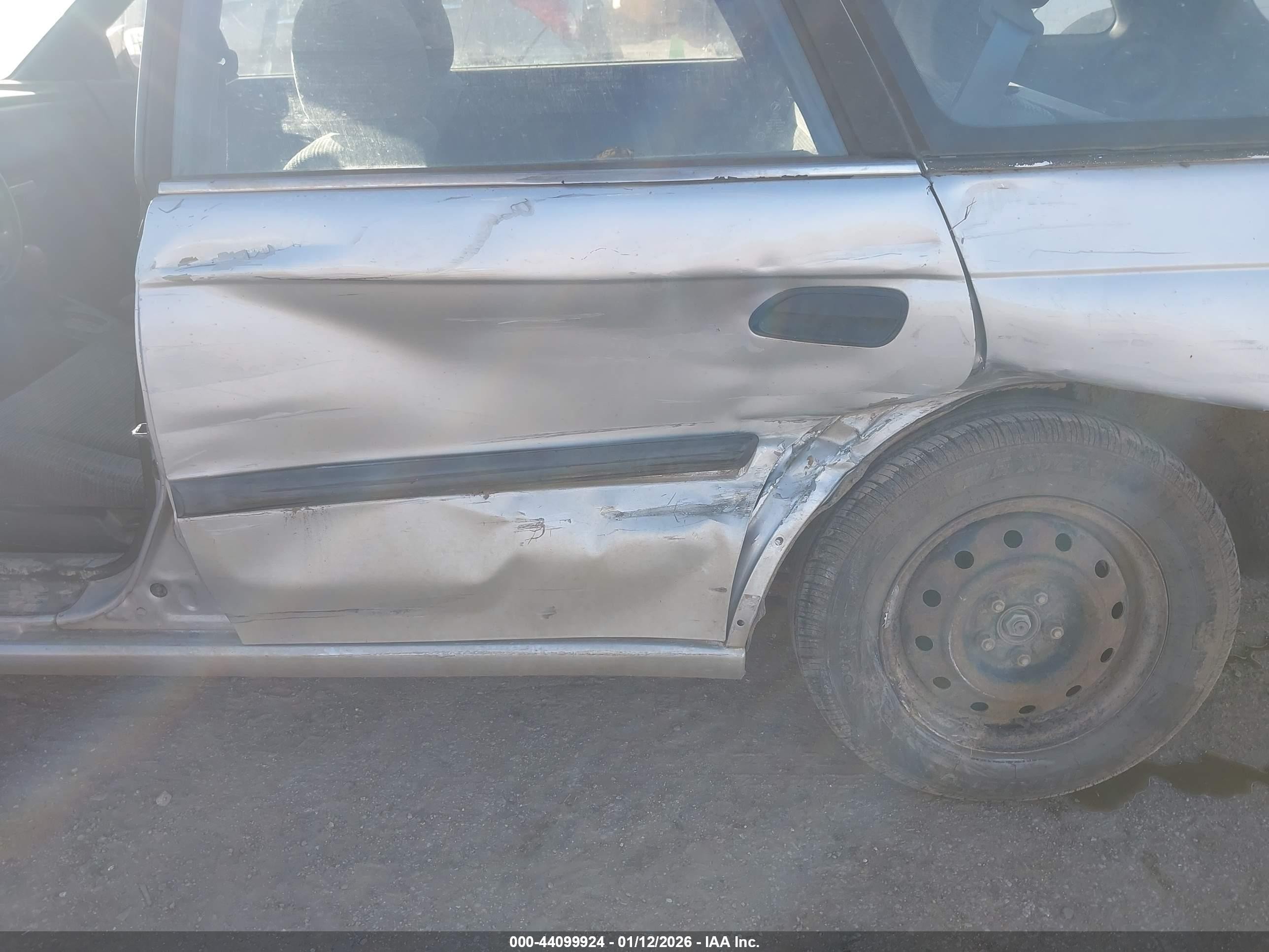 1998 Subaru Legacy L/right Hand Postal Drive Silver vin: 4S3BK435XW7301960
