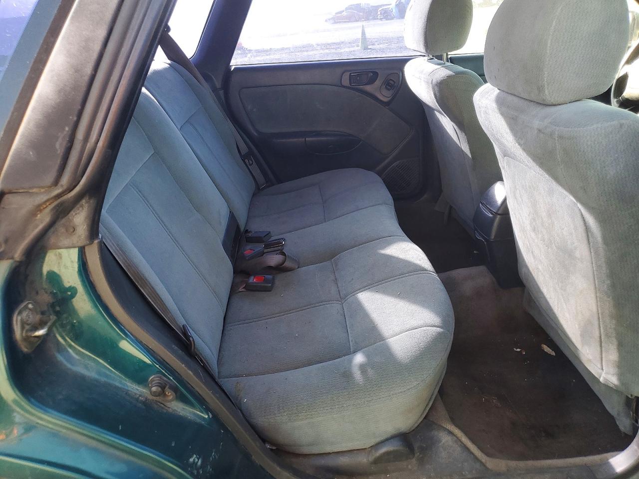 1995 Subaru Legacy L Green vin: 4S3BK6352S7340760