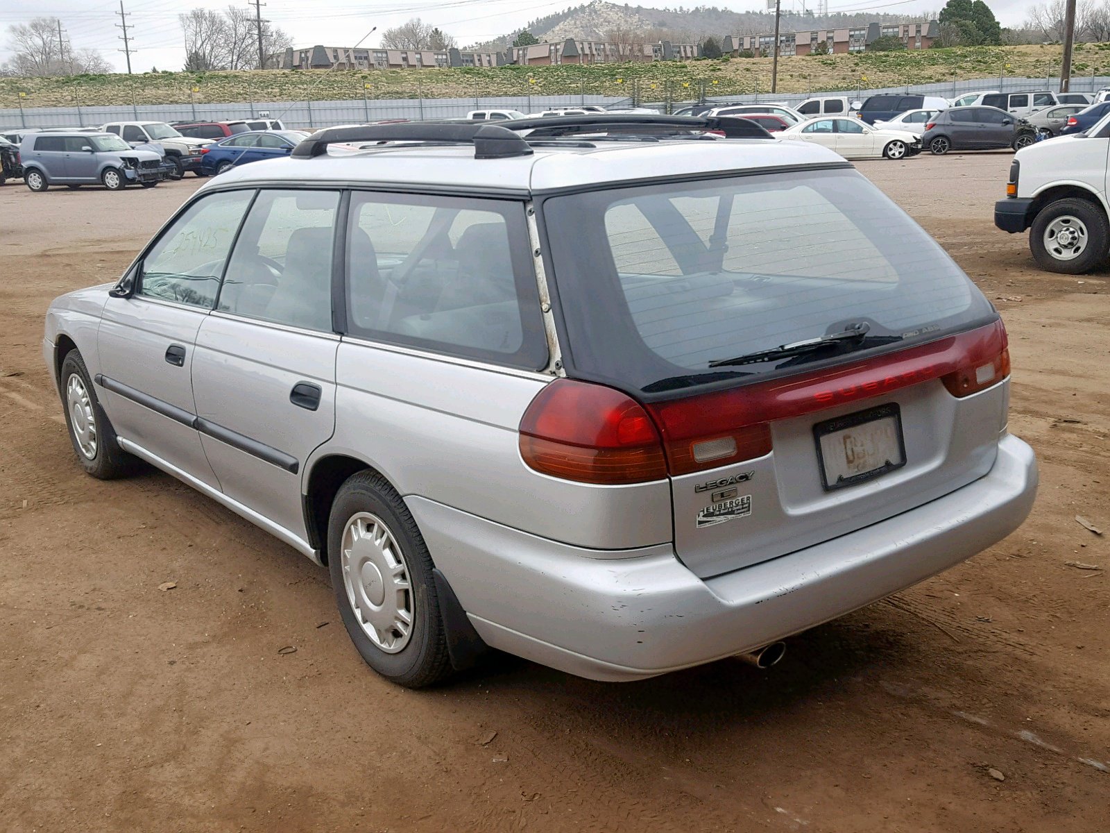 1995 Subaru Legacy L Silver vin: 4S3BK6359S6352250