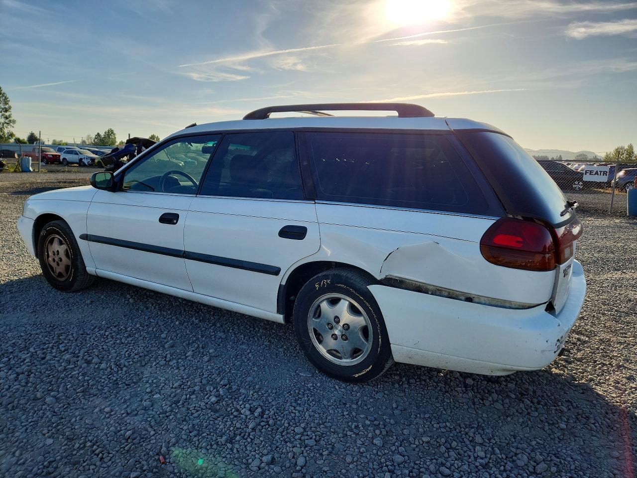 1995 Subaru Legacy L White vin: 4S3BK635XS7349111