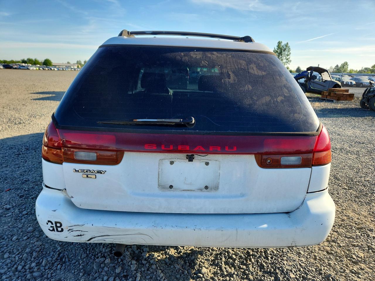 1995 Subaru Legacy L White vin: 4S3BK635XS7349111