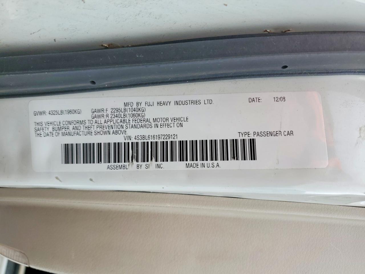 2009 Subaru Legacy 2.5i White vin: 4S3BL616197229121