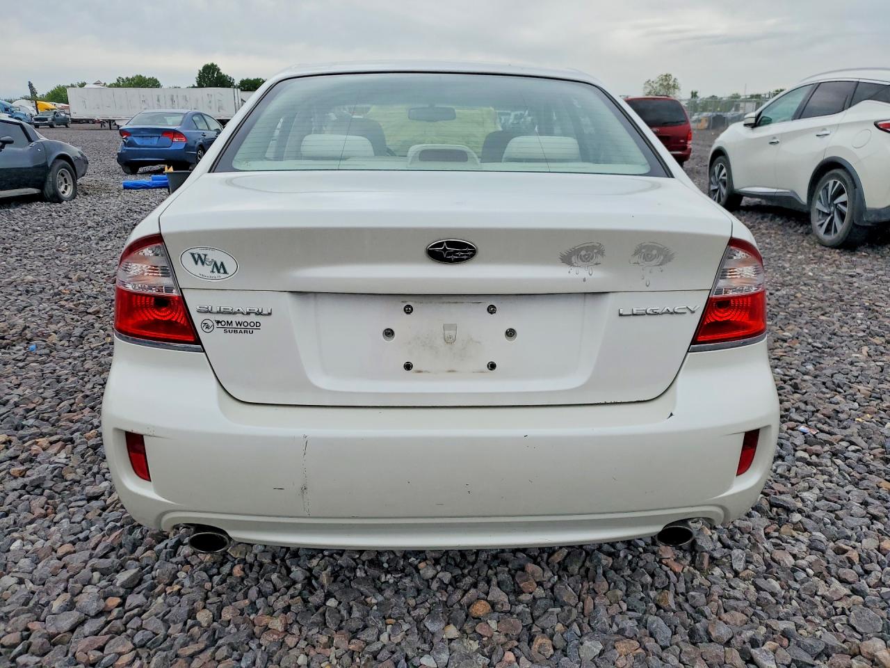 2009 Subaru Legacy 2.5i White vin: 4S3BL616197229121