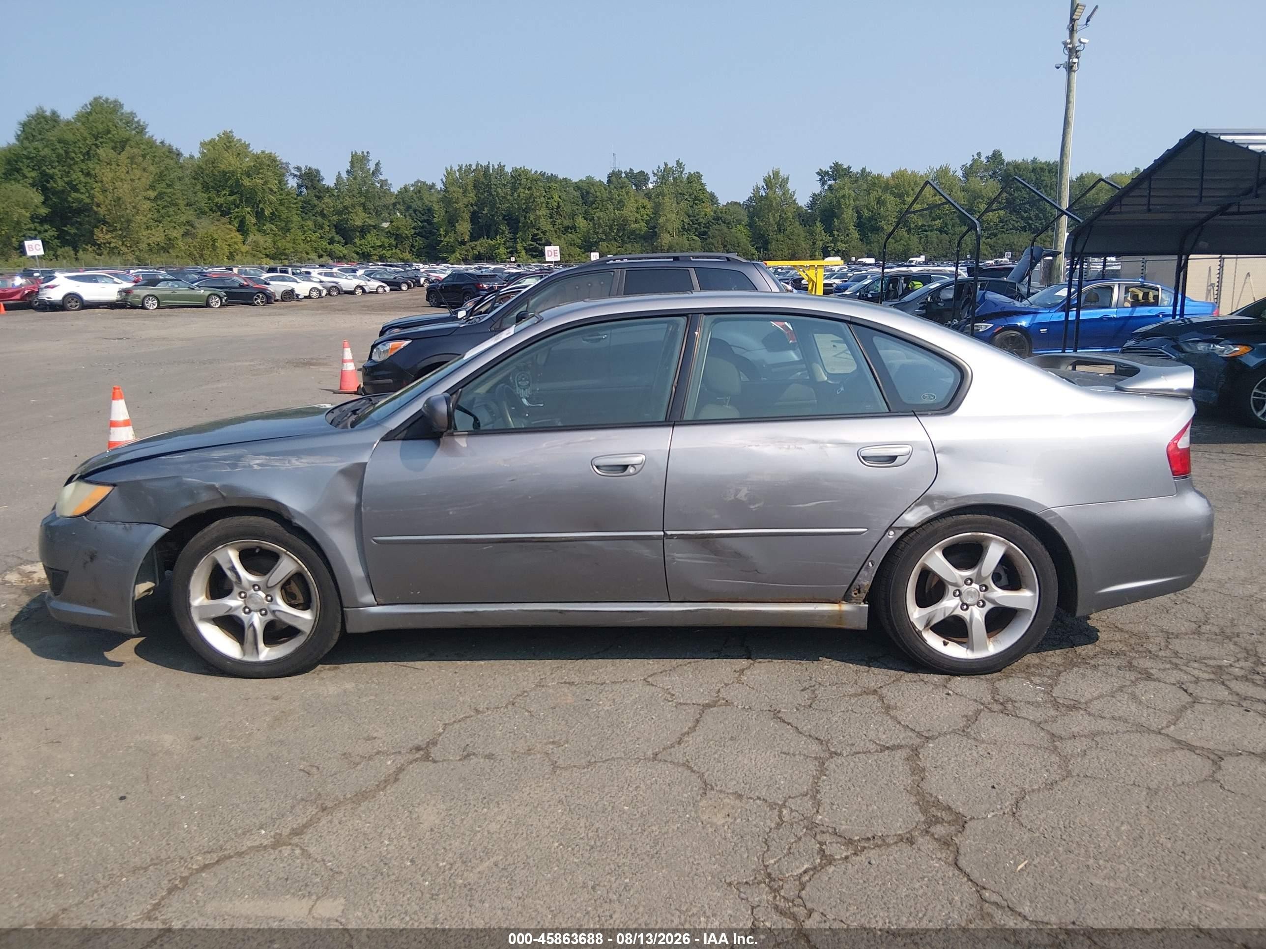 2009 Subaru Legacy 2.5i Серебряный vin: 4S3BL616197235629