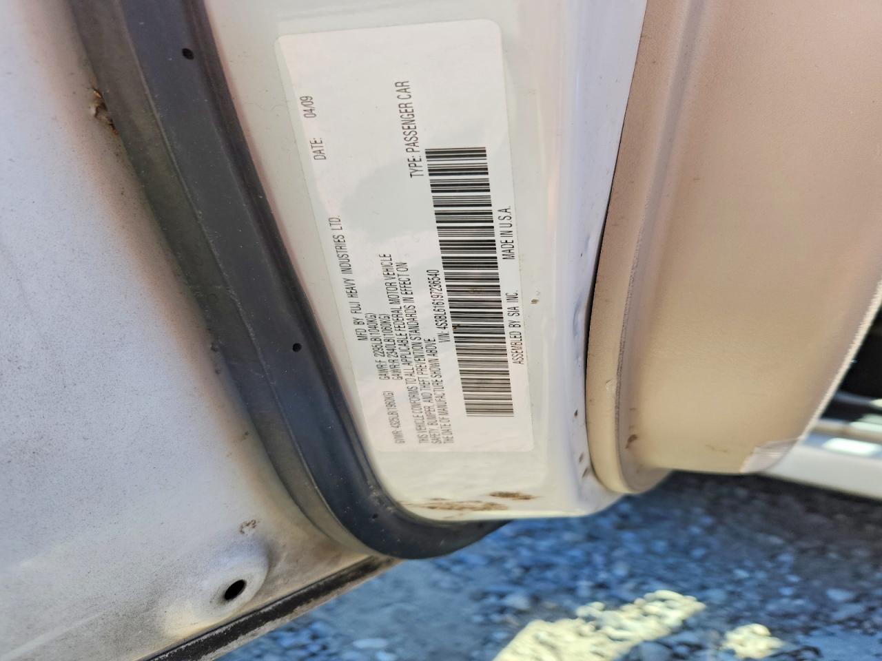 2009 Subaru Legacy 2.5i White vin: 4S3BL616197236540