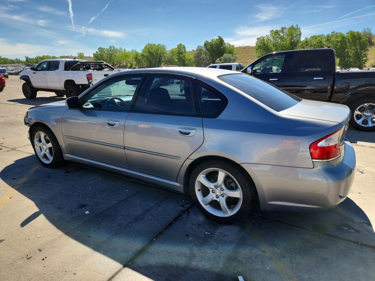 2009 Subaru Legacy 2.5i Silver vin: 4S3BL616297228219