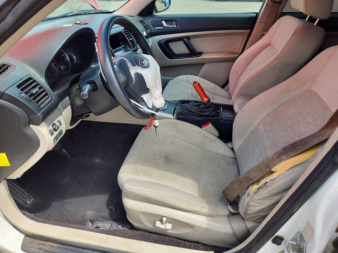 2009 Subaru Legacy 2.5i Red vin: 4S3BL616297232528