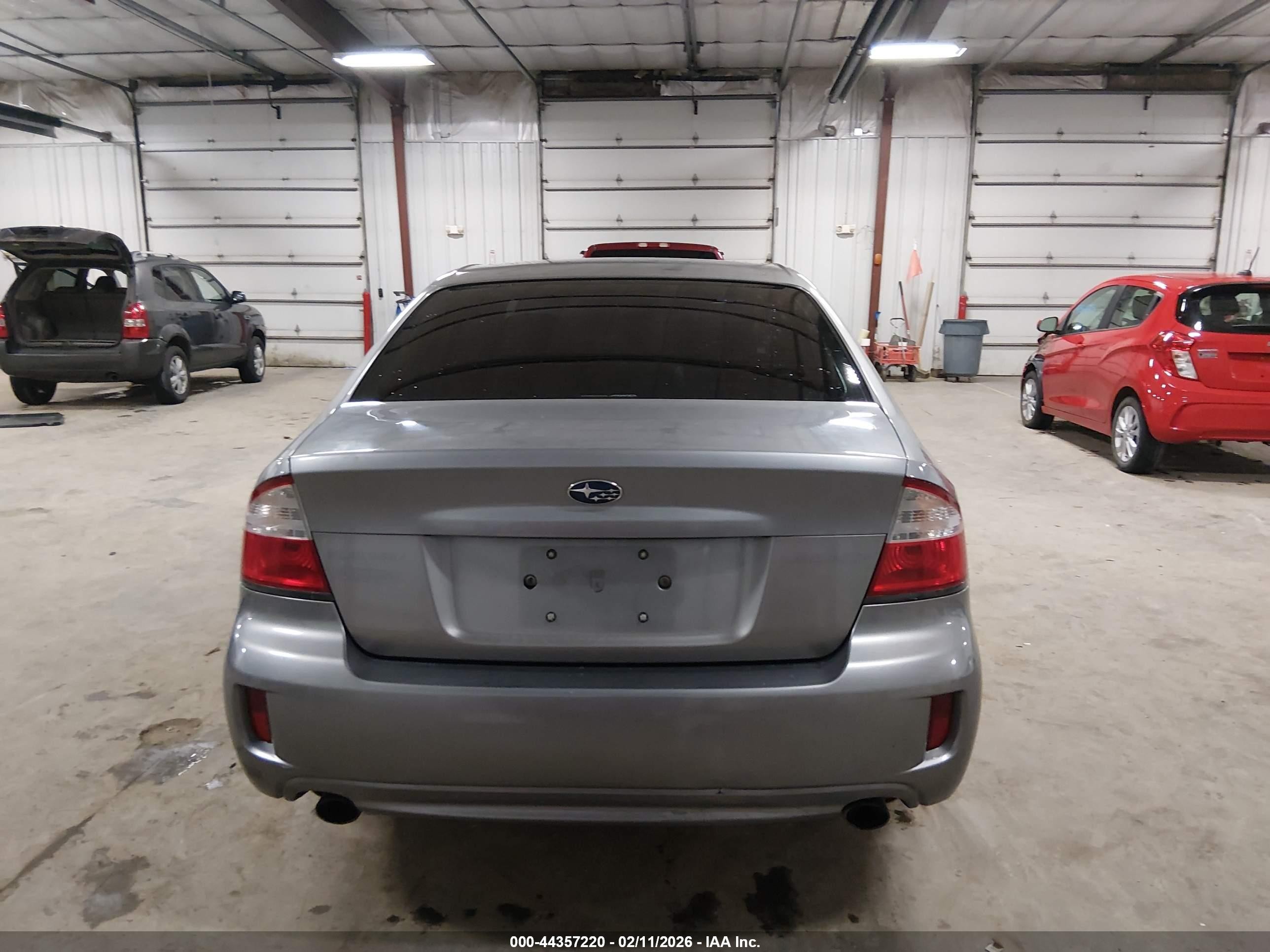 2008 Subaru Legacy 2.5i Gray vin: 4S3BL616387221682