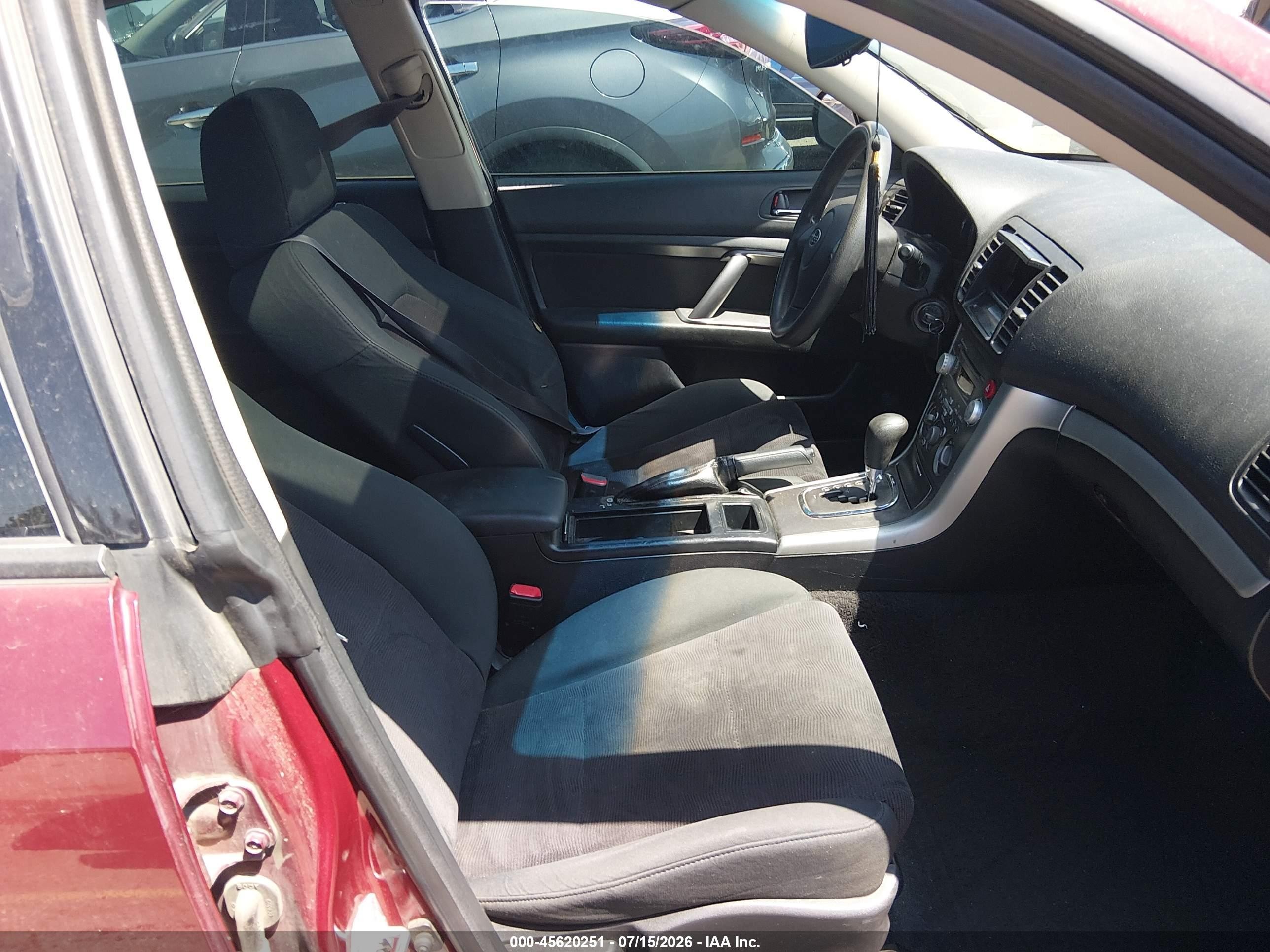2009 Subaru Legacy 2.5i Red vin: 4S3BL616397210635