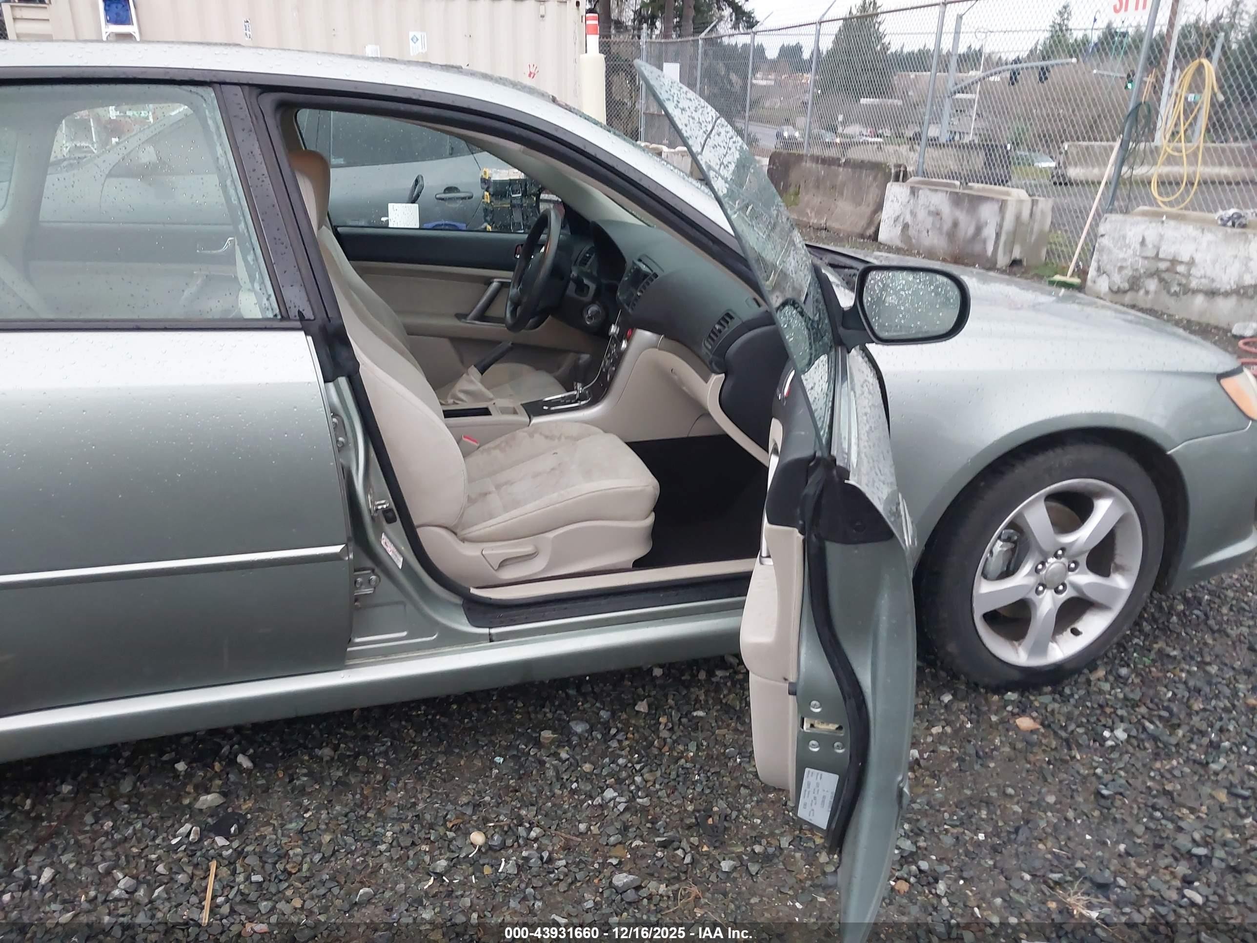 2009 Subaru Legacy 2.5i Green vin: 4S3BL616397227712