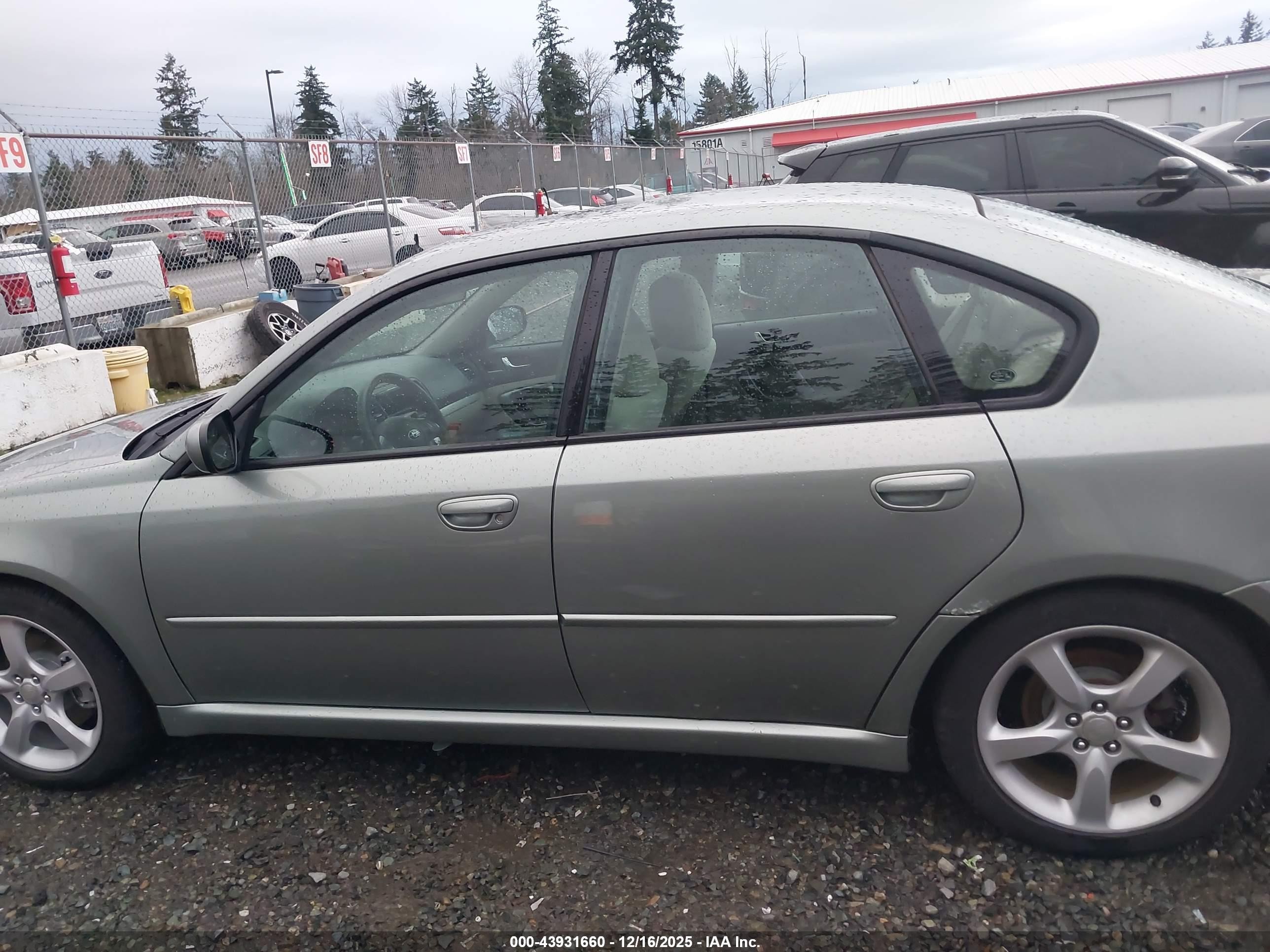 2009 Subaru Legacy 2.5i Green vin: 4S3BL616397227712