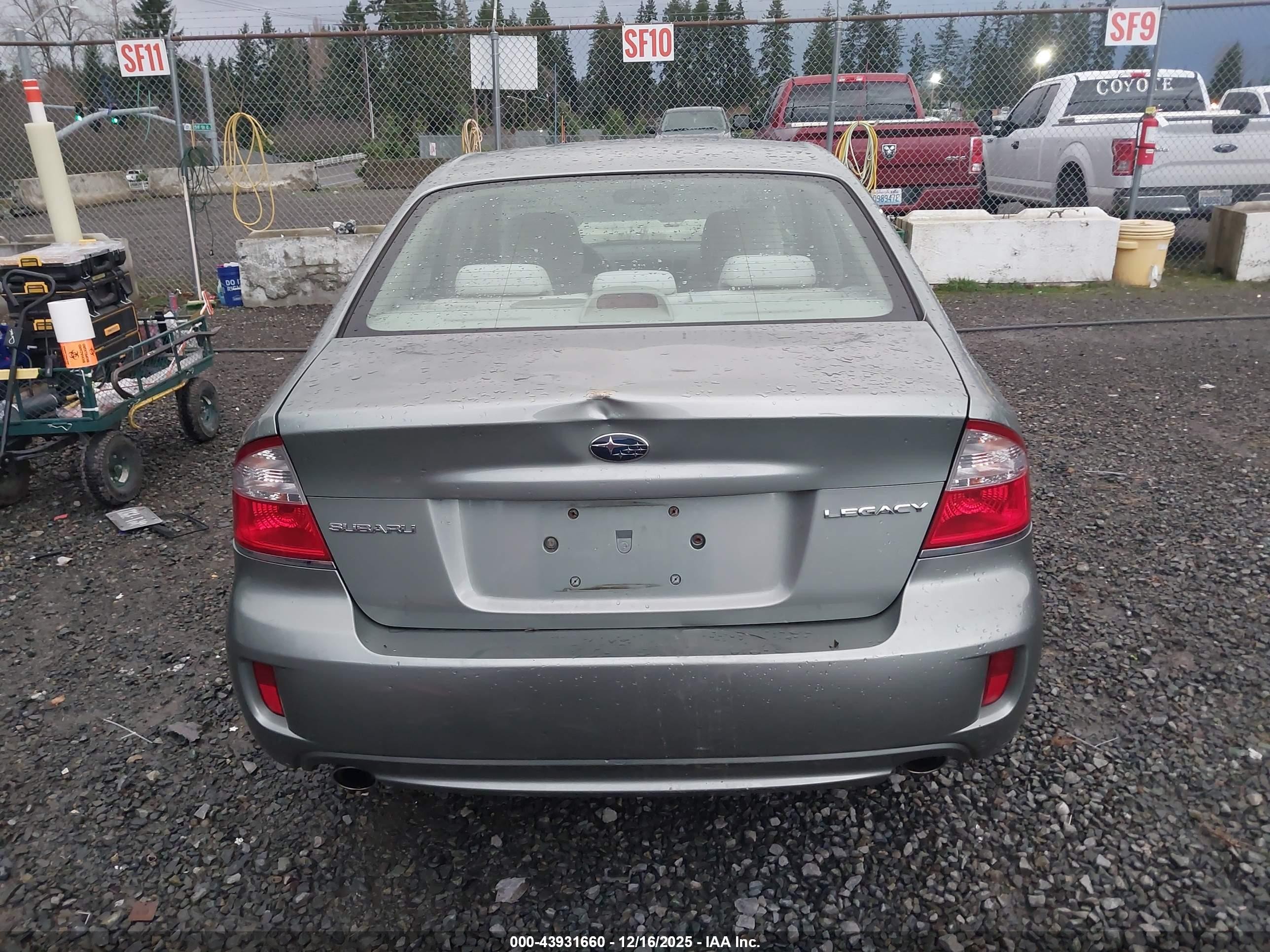 2009 Subaru Legacy 2.5i Green vin: 4S3BL616397227712