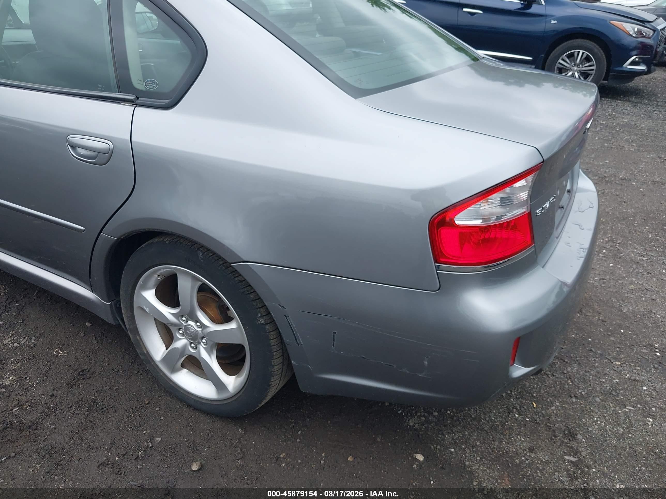 2008 Subaru Legacy 2.5i Серебряный vin: 4S3BL616486202614