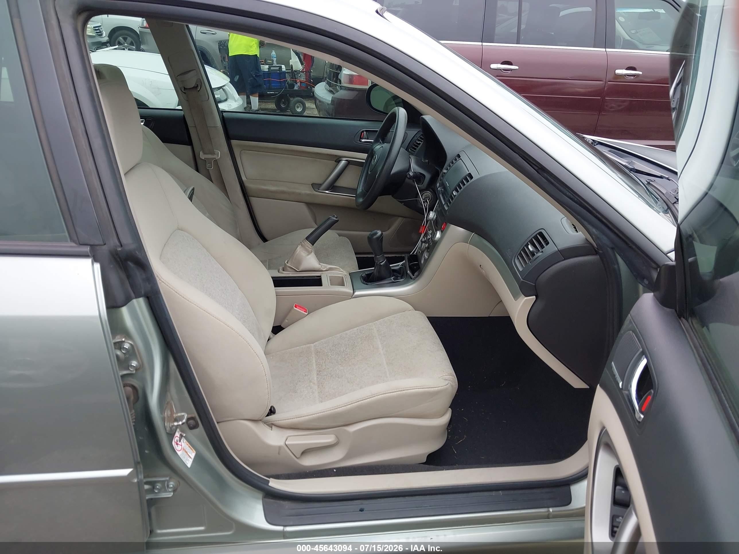 2009 Subaru Legacy 2.5i Silver vin: 4S3BL616496218720