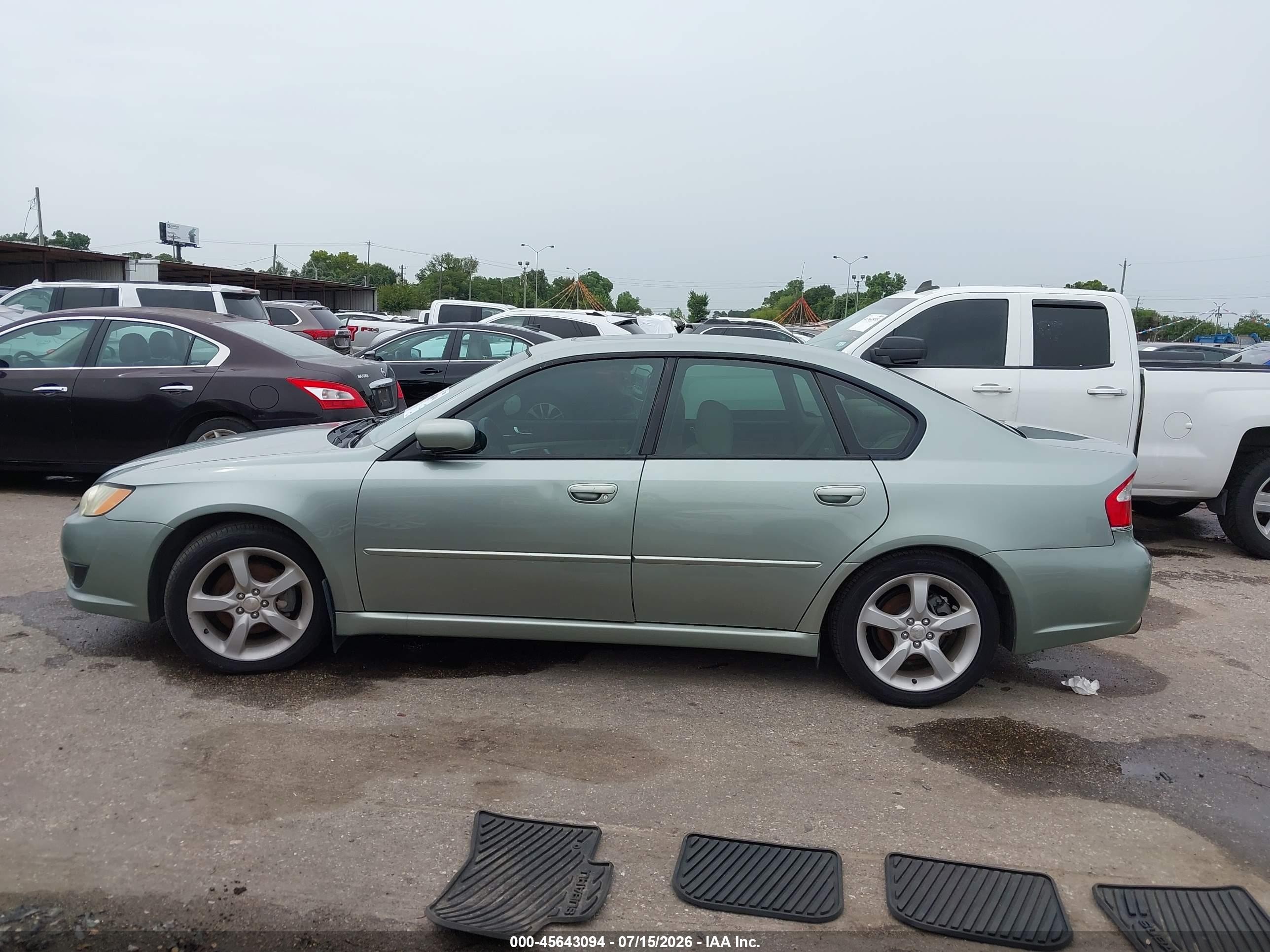 2009 Subaru Legacy 2.5i Silver vin: 4S3BL616496218720