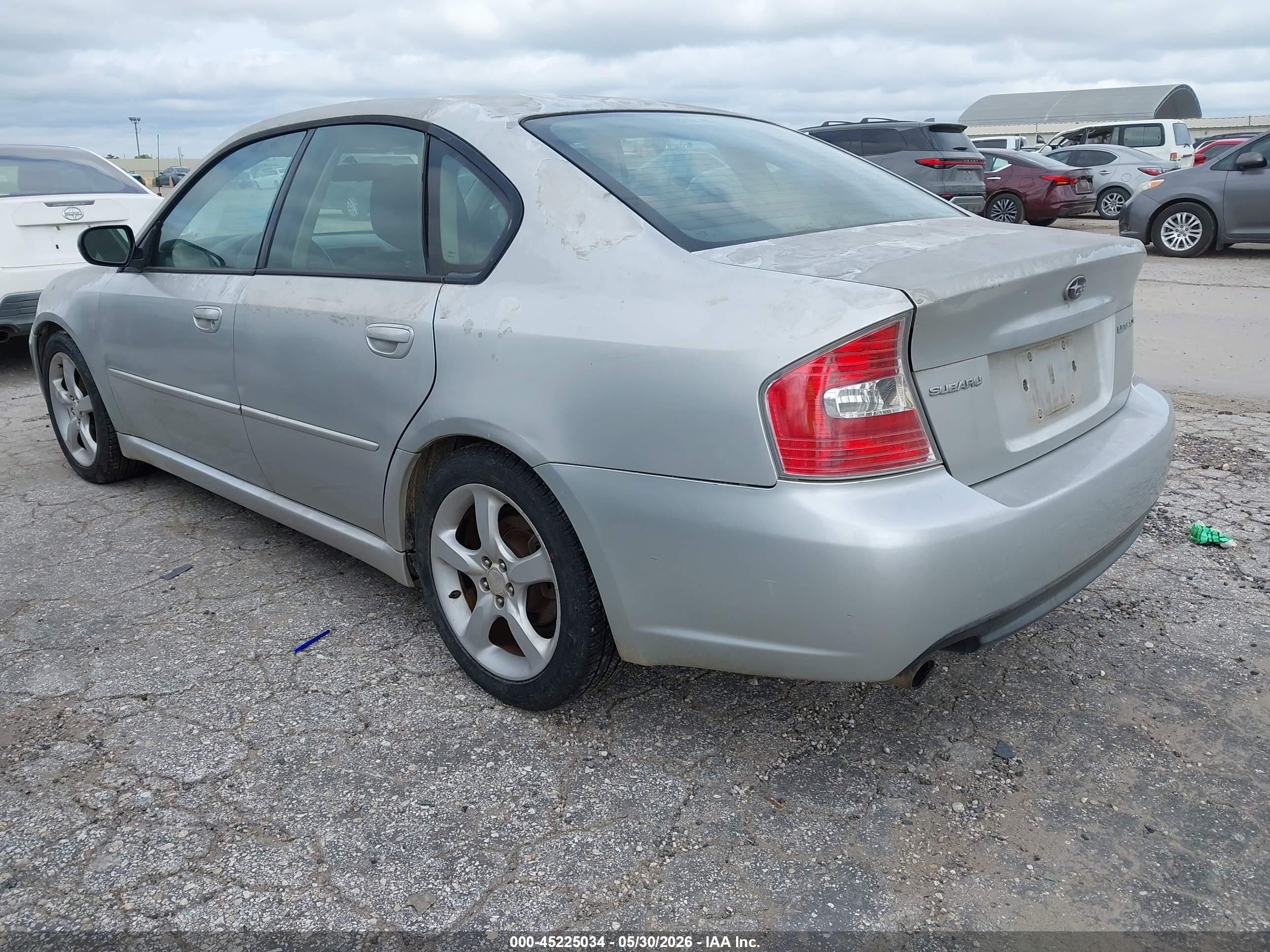 2006 Subaru Legacy 2.5i Silver vin: 4S3BL616567211121