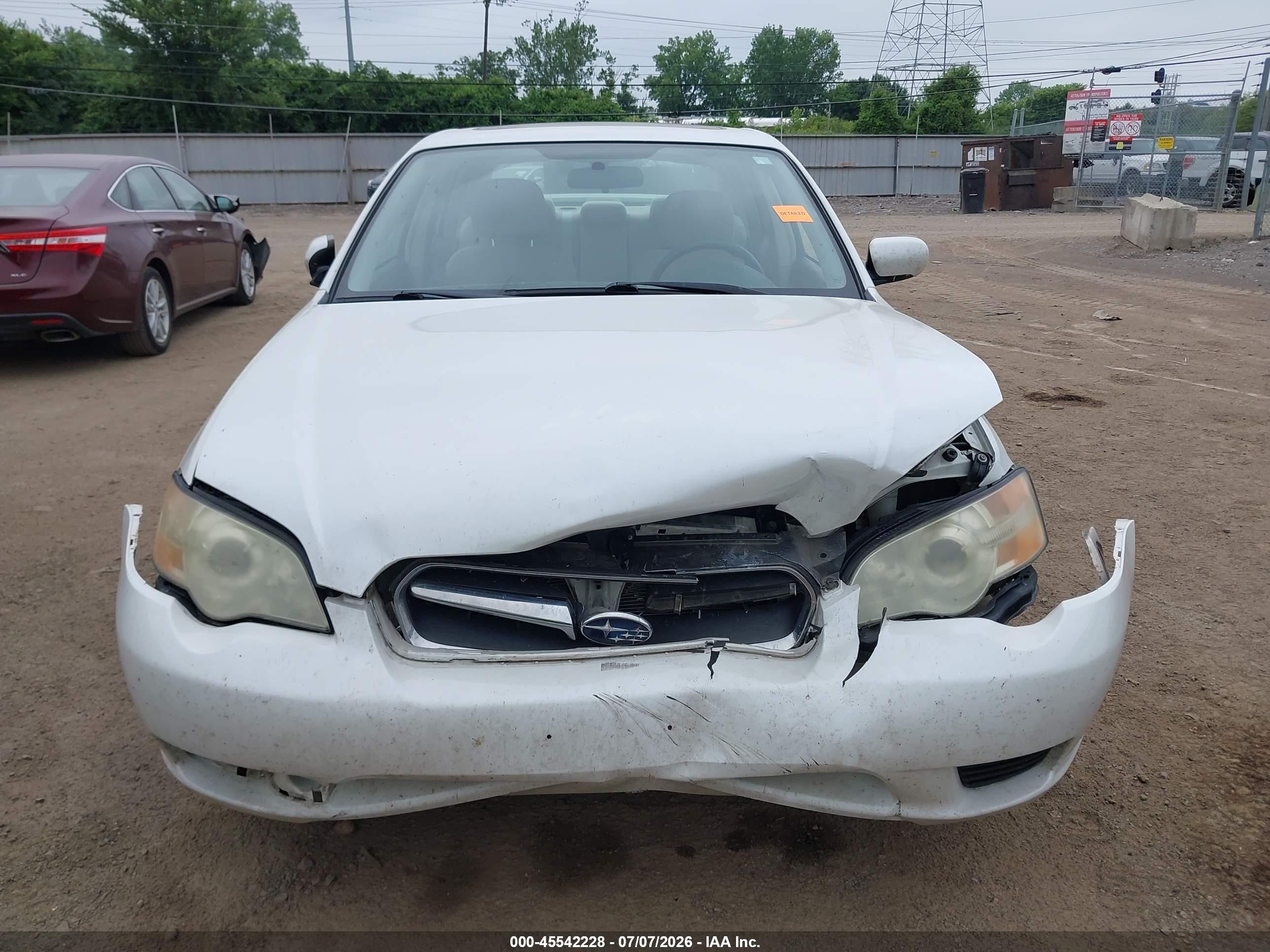 2007 Subaru Legacy 2.5i Белый vin: 4S3BL616577204820