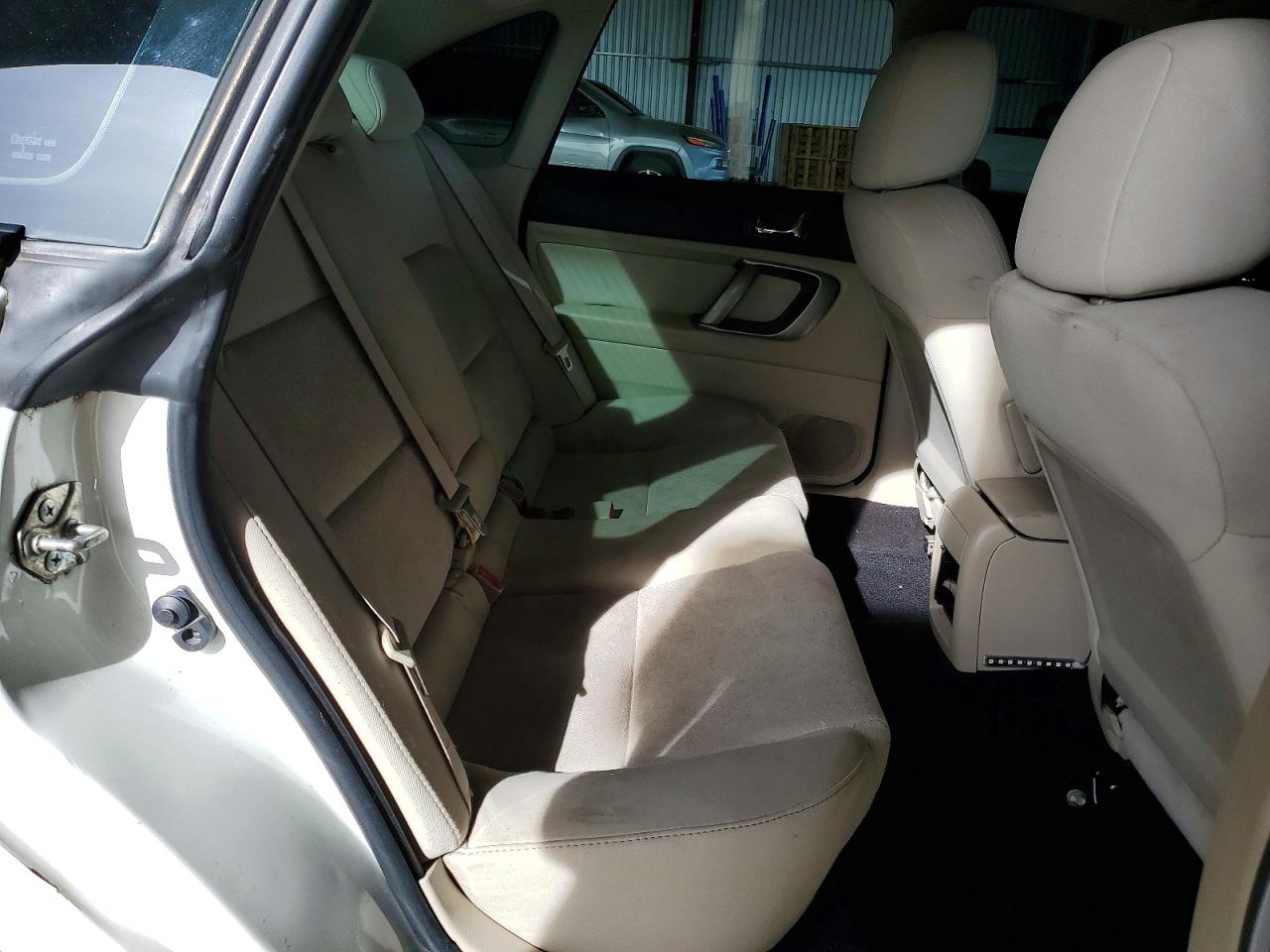 2009 Subaru Legacy 2.5i White vin: 4S3BL616597231552