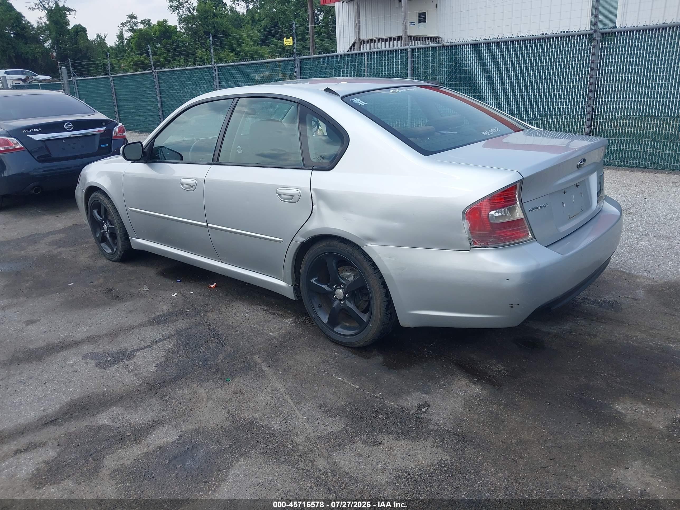 2007 Subaru Legacy 2.5i Серебряный vin: 4S3BL616677203627