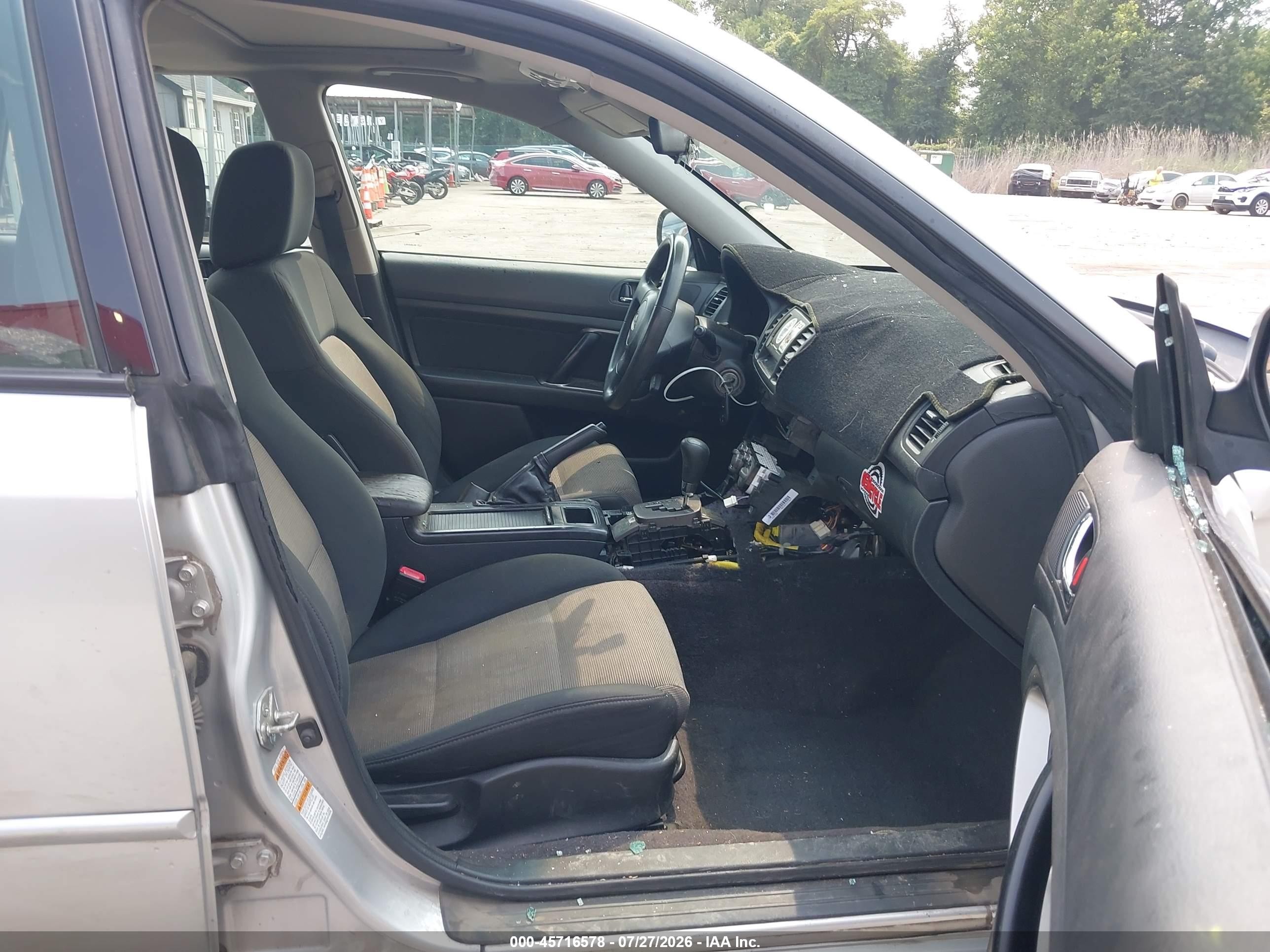 2007 Subaru Legacy 2.5i Серебряный vin: 4S3BL616677203627