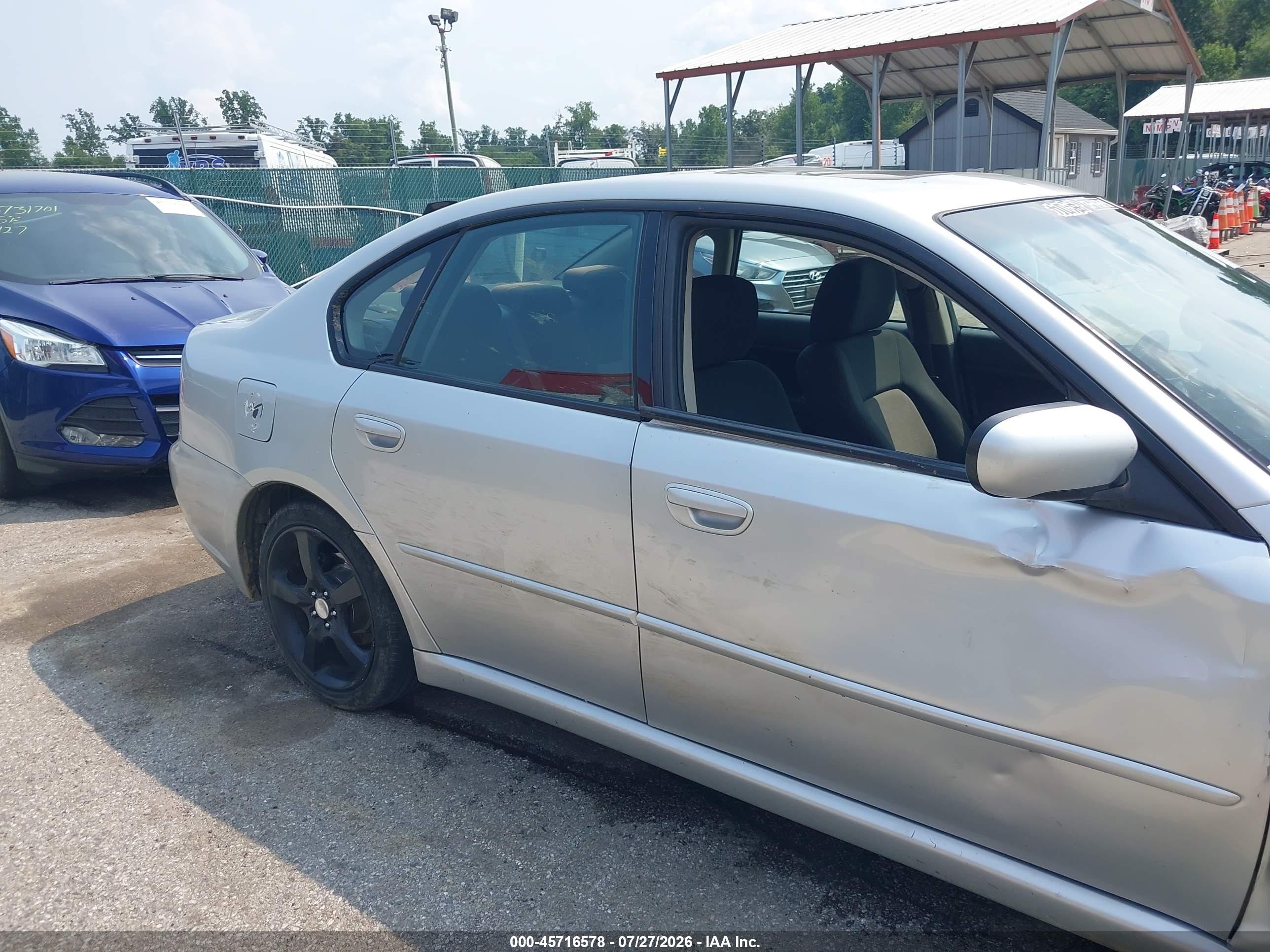 2007 Subaru Legacy 2.5i Серебряный vin: 4S3BL616677203627