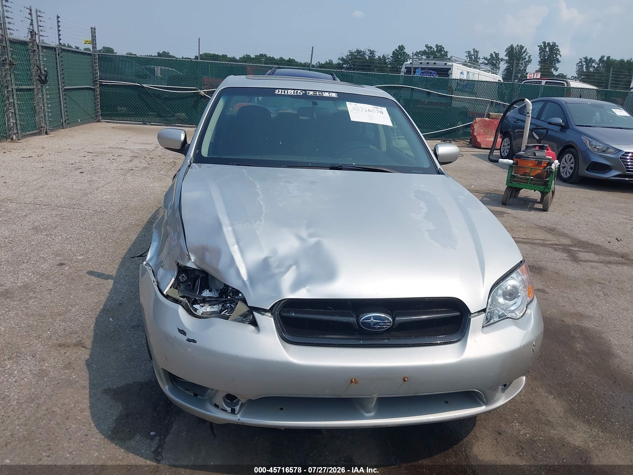 2007 Subaru Legacy 2.5i Серебряный vin: 4S3BL616677203627
