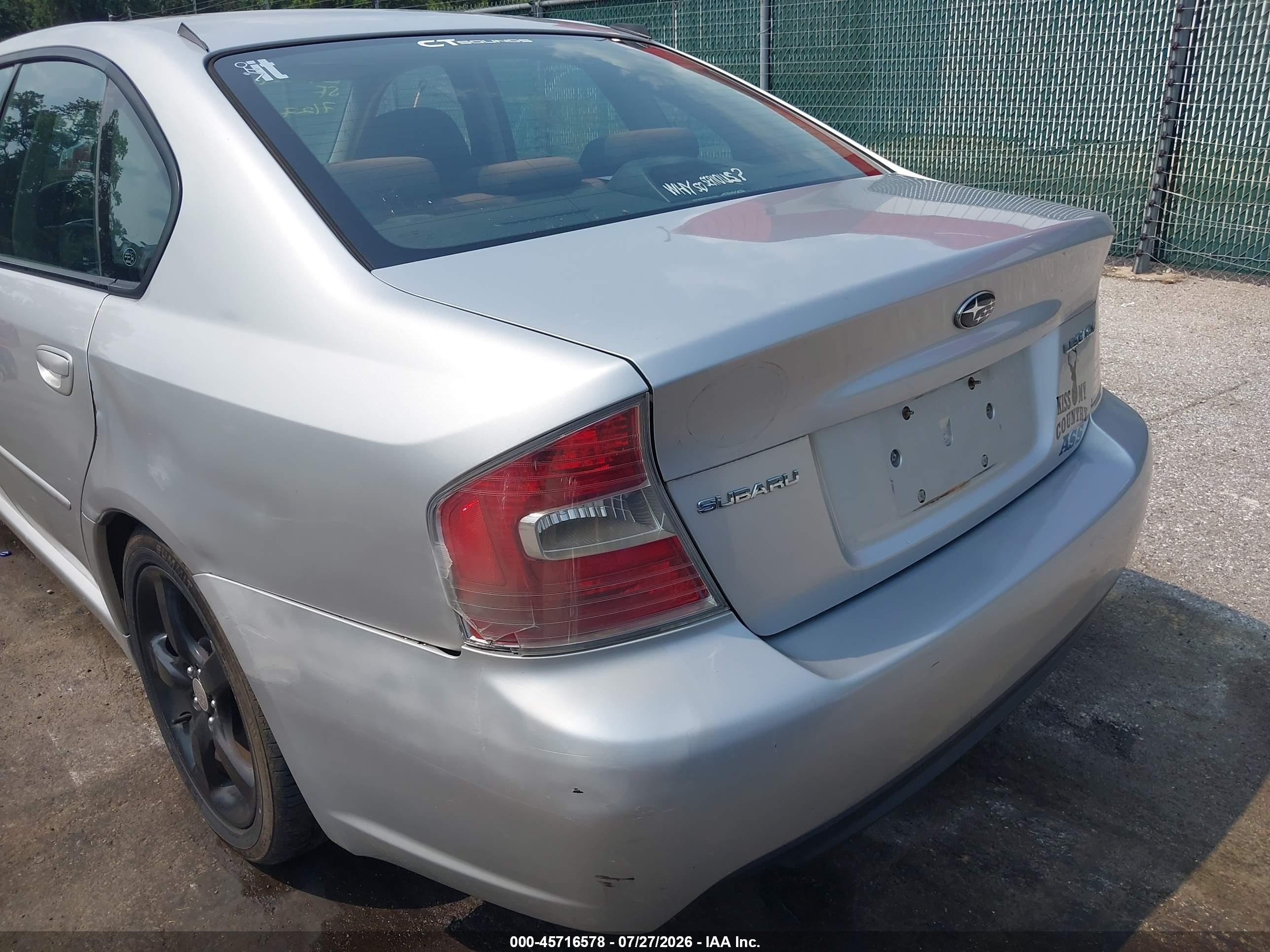 2007 Subaru Legacy 2.5i Серебряный vin: 4S3BL616677203627