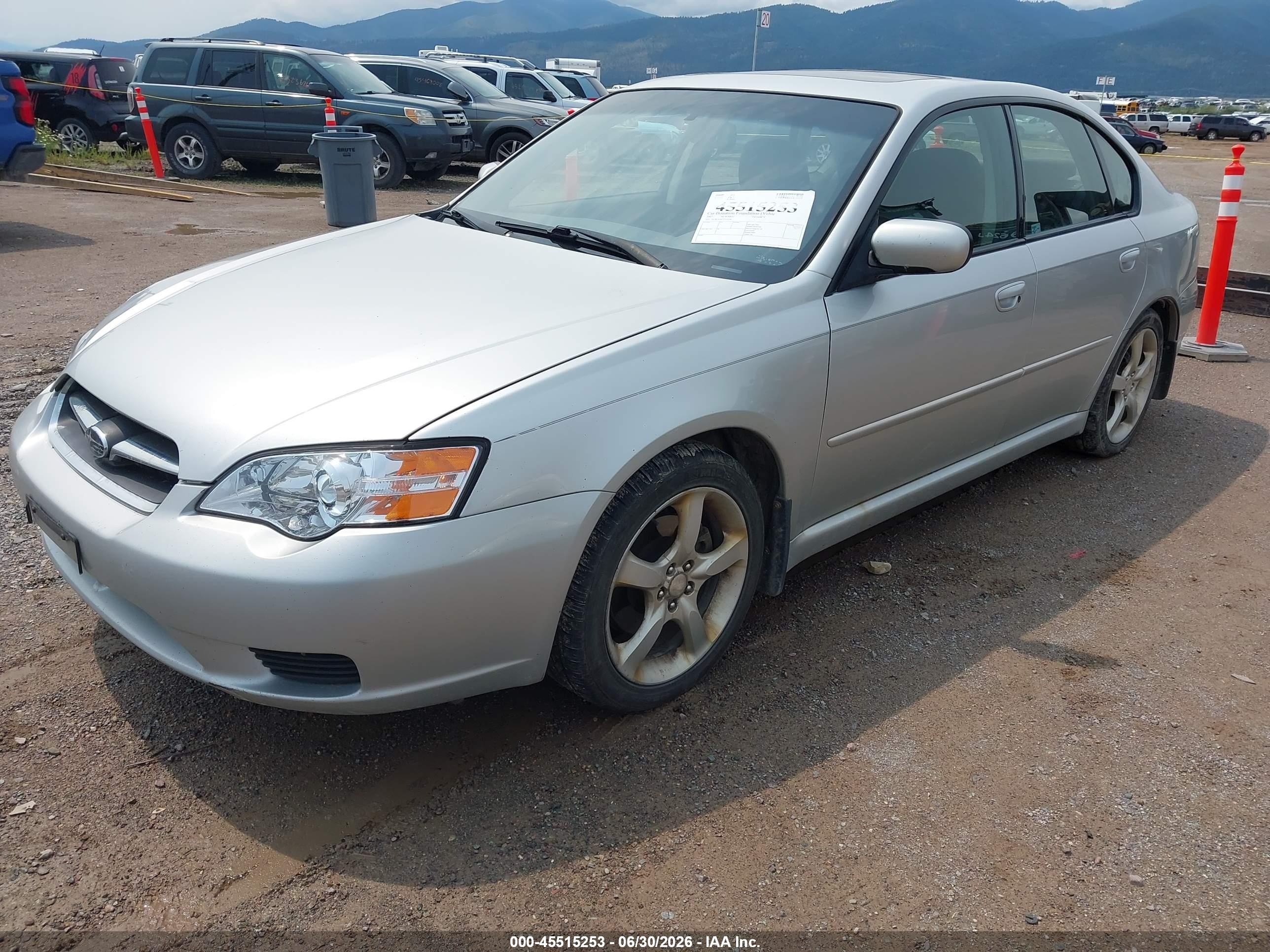 2007 Subaru Legacy 2.5i Silver vin: 4S3BL616677213199