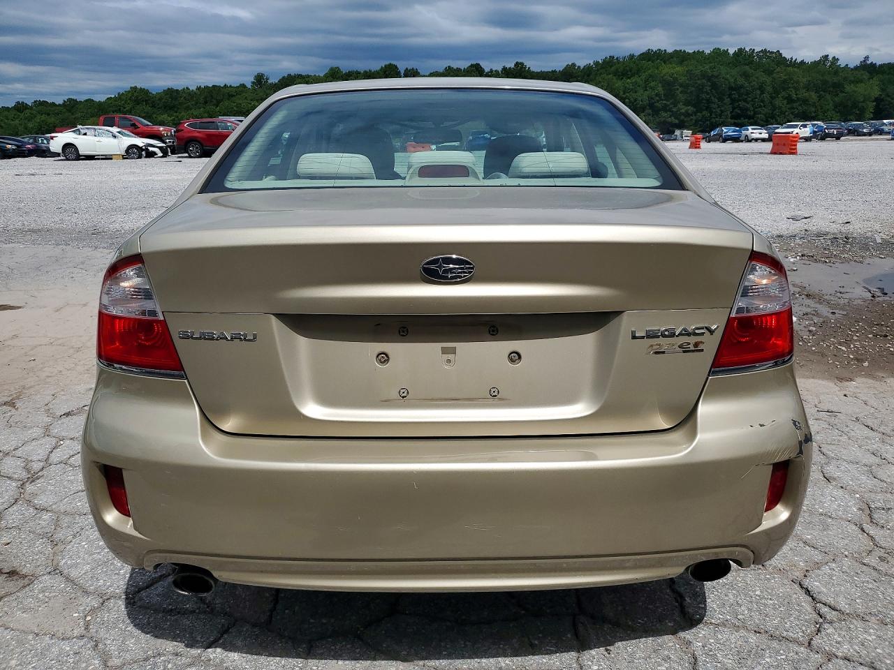2008 Subaru Legacy 2.5i Beige vin: 4S3BL616687222003