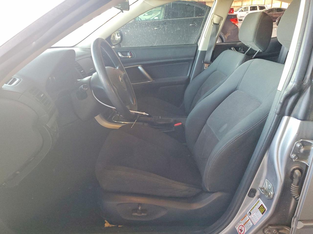 2009 Subaru Legacy 2.5i Silver vin: 4S3BL616697234993