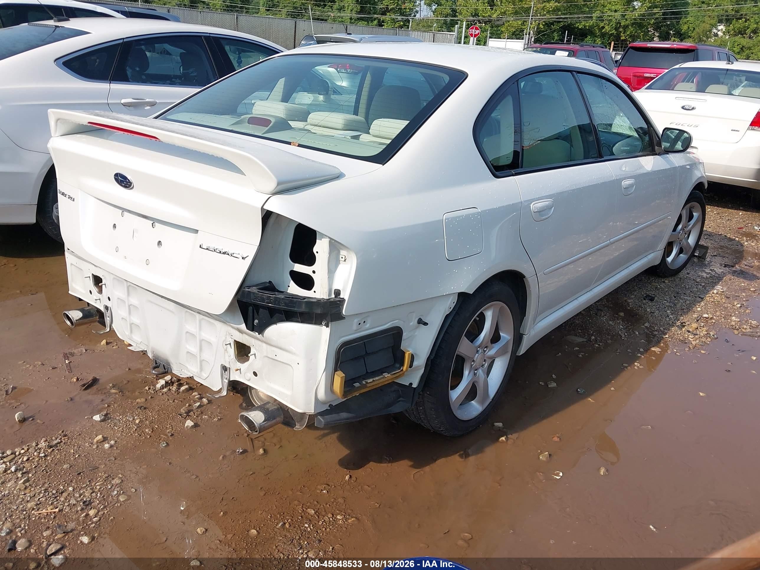 2008 Subaru Legacy 2.5i Белый vin: 4S3BL616787202391