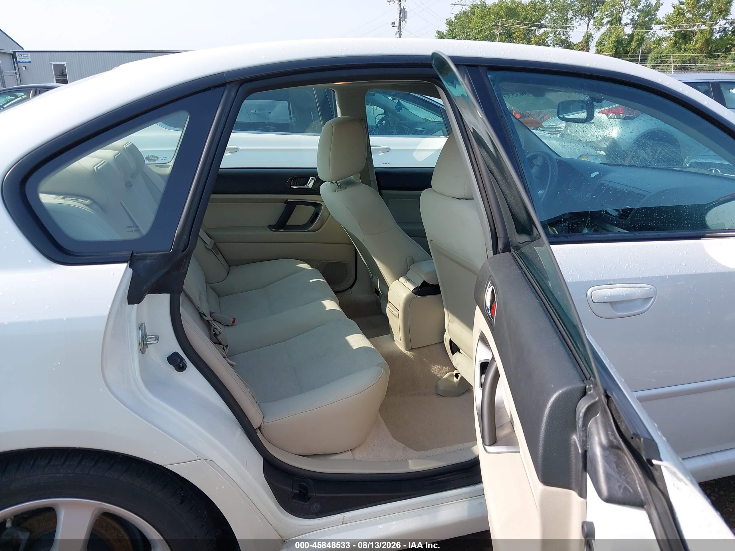 2008 Subaru Legacy 2.5i Белый vin: 4S3BL616787202391