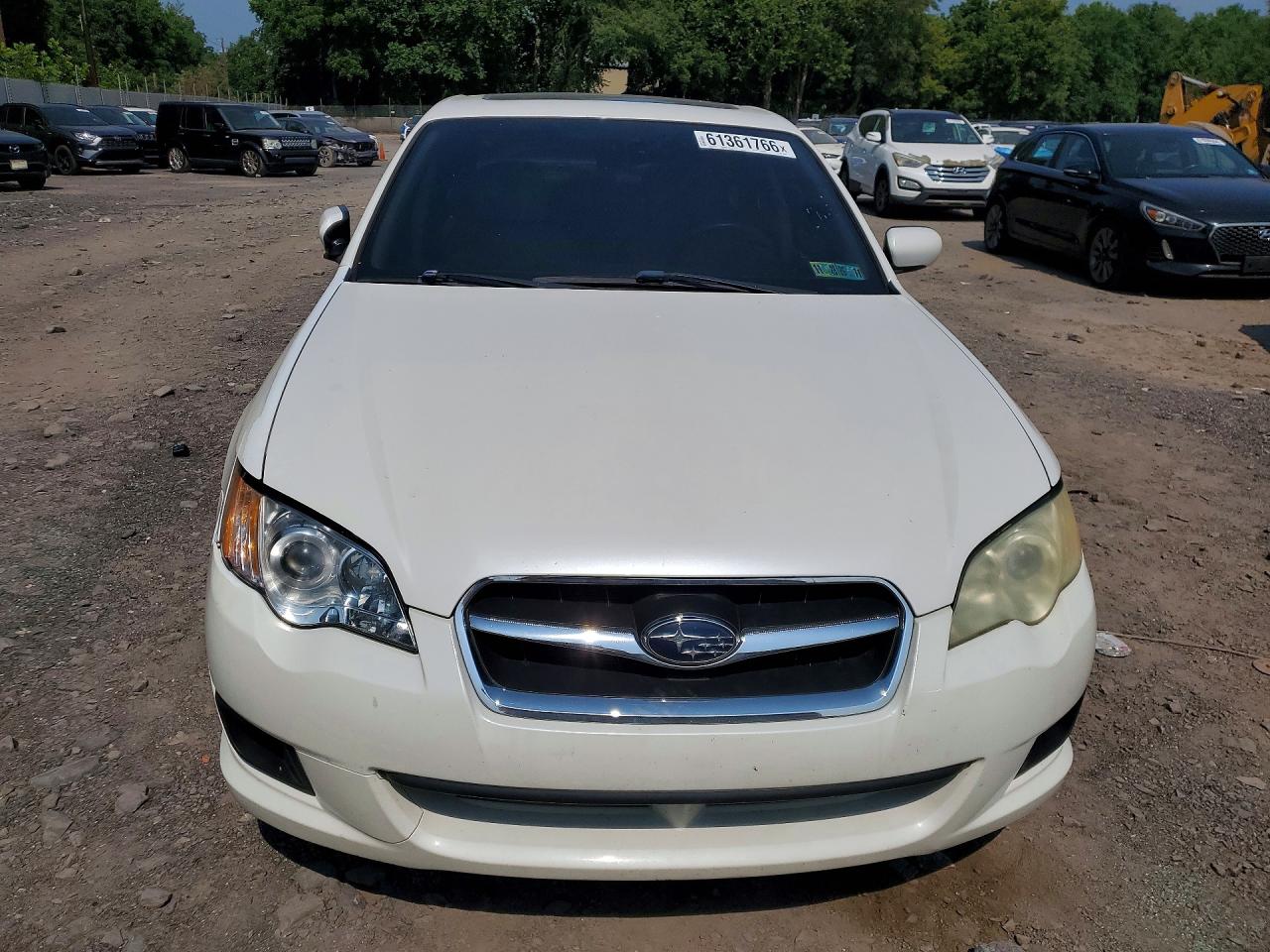 2008 Subaru Legacy 2.5i White vin: 4S3BL616887200665