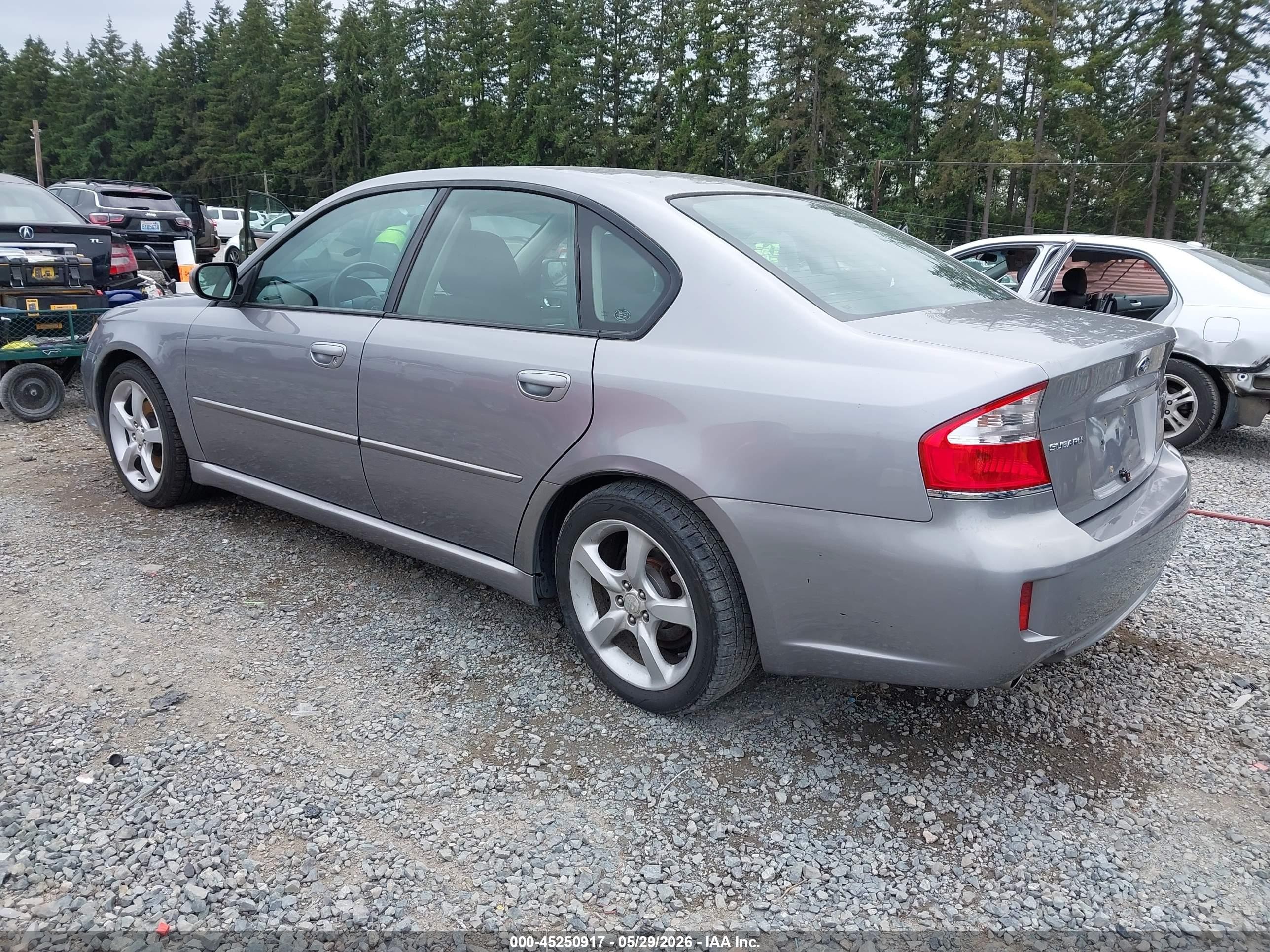 2009 Subaru Legacy 2.5i Silver vin: 4S3BL616897215426