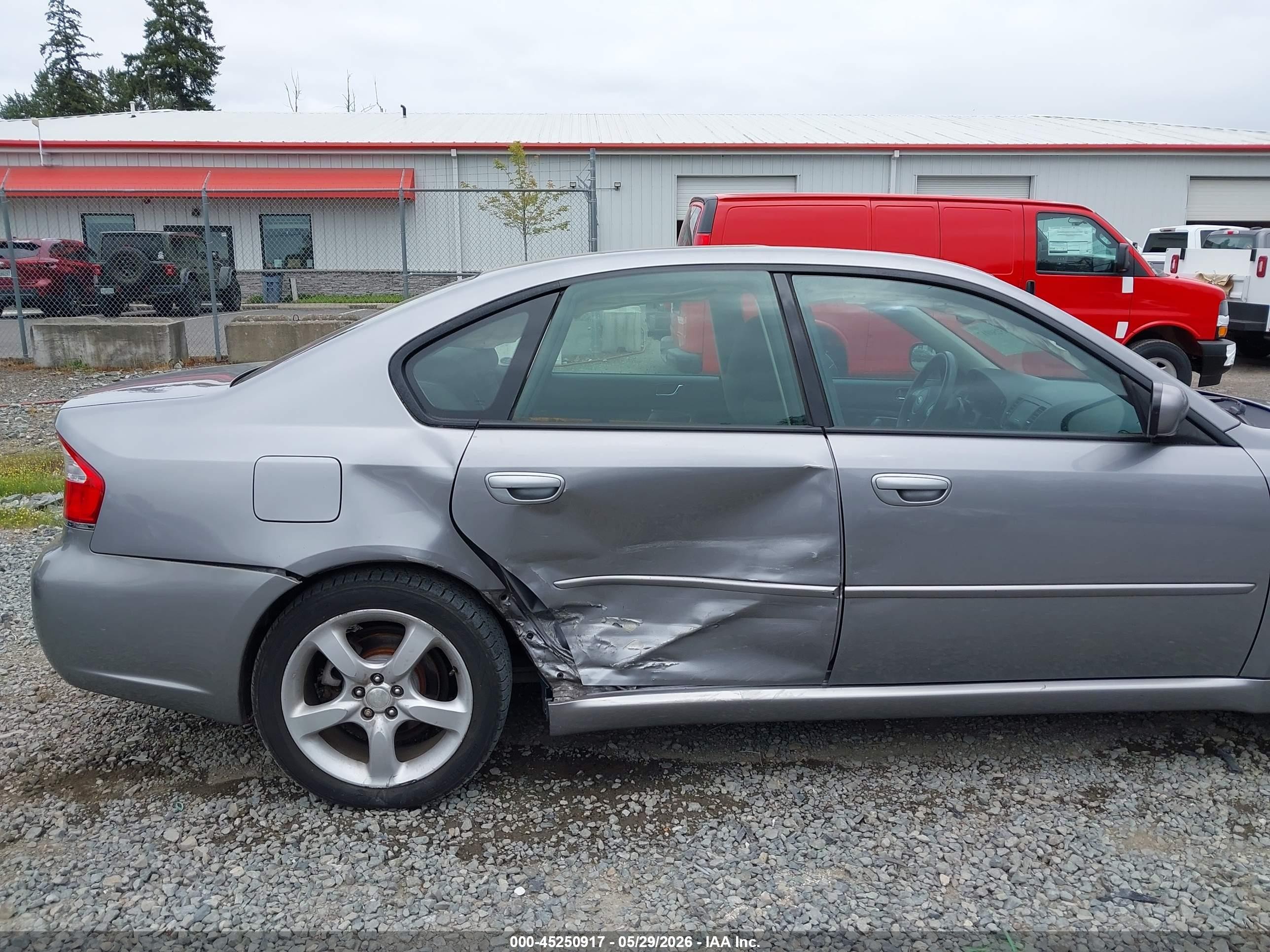 2009 Subaru Legacy 2.5i Silver vin: 4S3BL616897215426