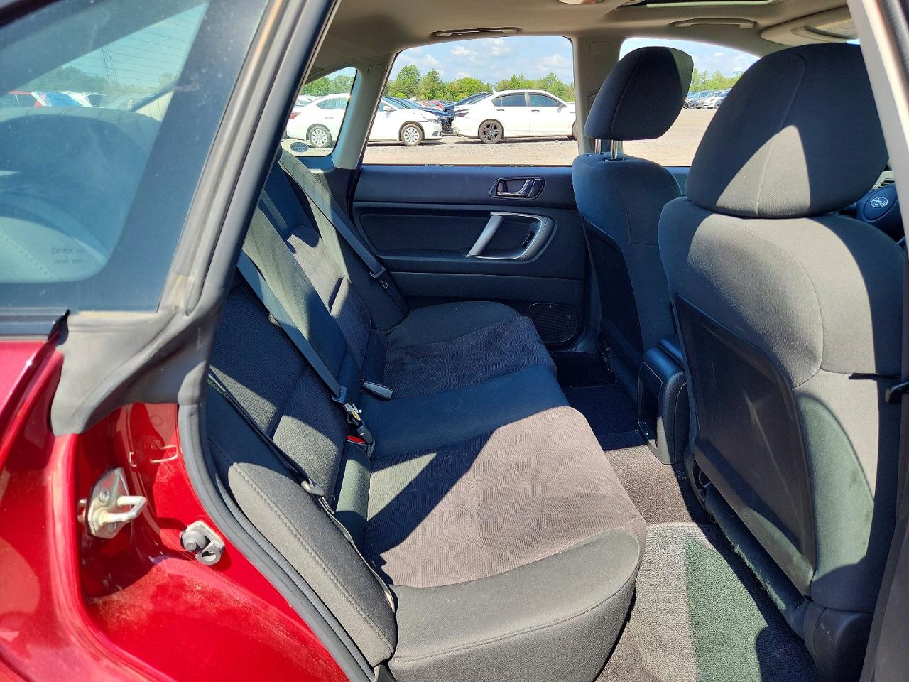 2009 Subaru Legacy 2.5i Burgundy vin: 4S3BL616897229343