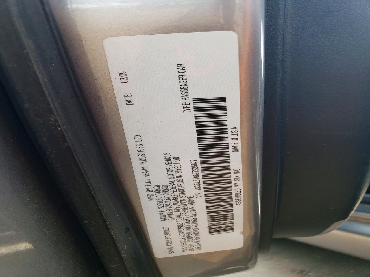 2009 Subaru Legacy 2.5i Silver vin: 4S3BL616897235627