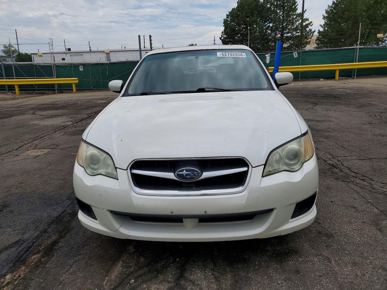 2008 Subaru Legacy 2.5i White vin: 4S3BL616987227146
