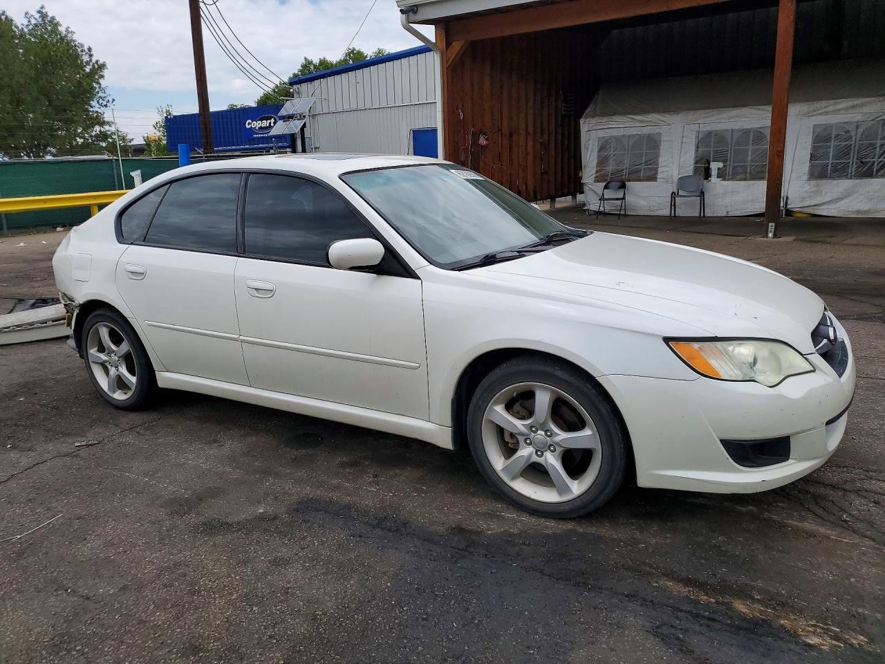 2008 Subaru Legacy 2.5i White vin: 4S3BL616987227146