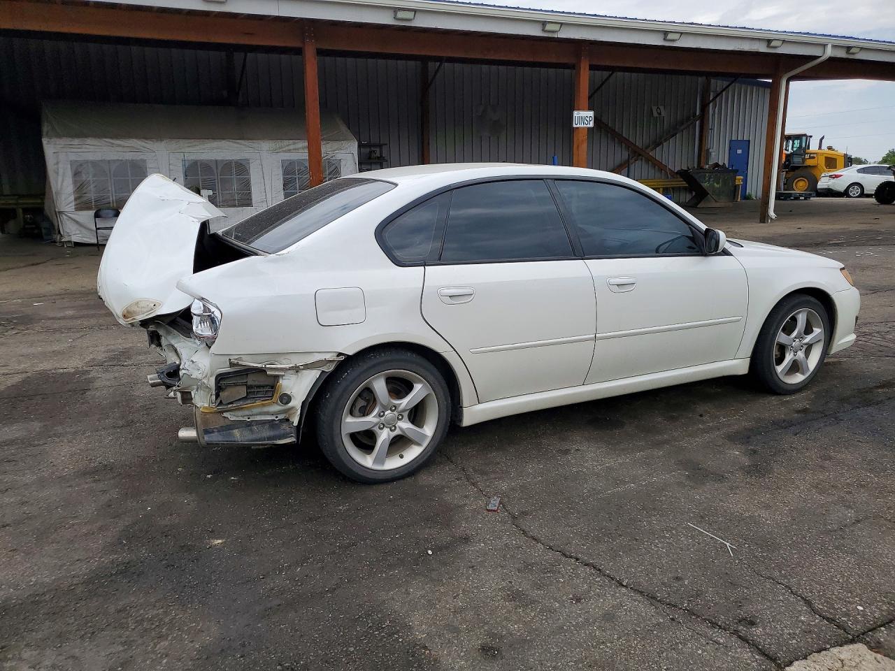 2008 Subaru Legacy 2.5i White vin: 4S3BL616987227146