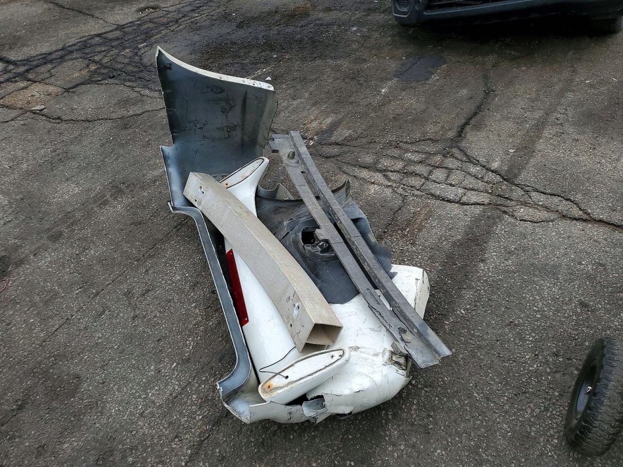 2008 Subaru Legacy 2.5i White vin: 4S3BL616987227146
