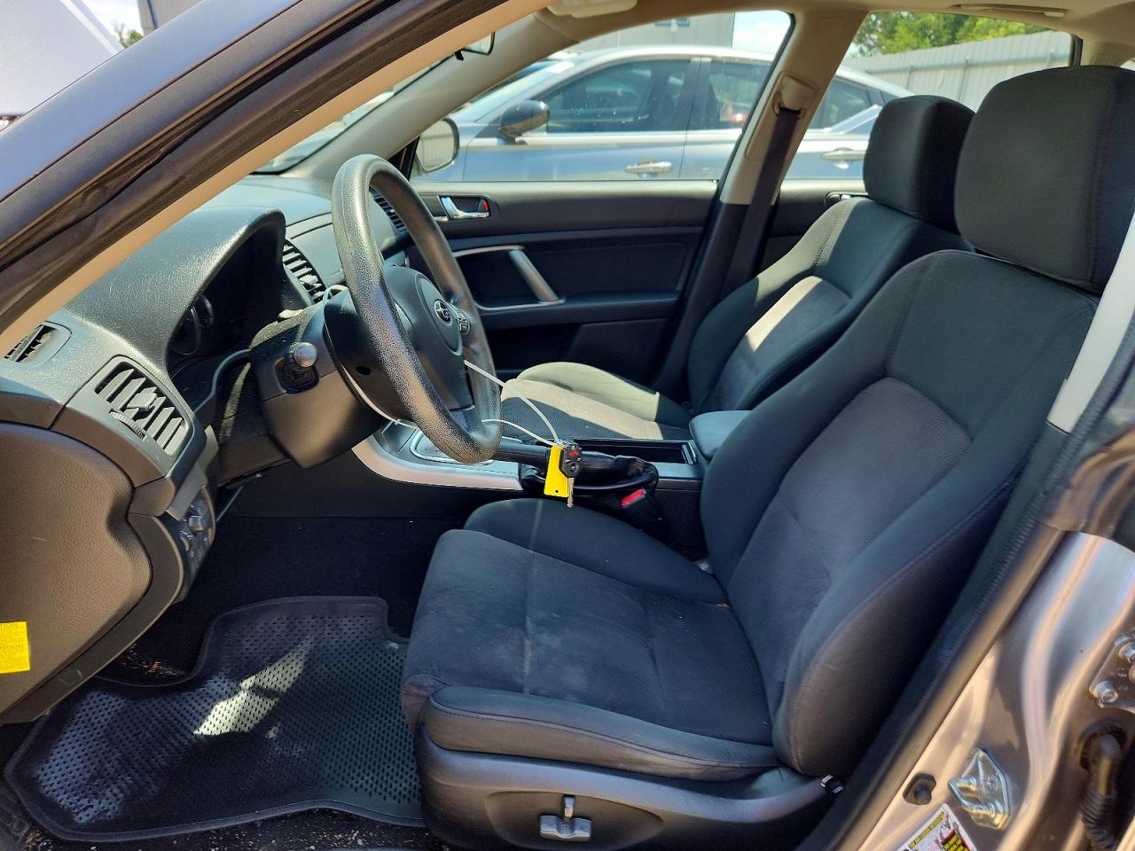 2009 Subaru Legacy 2.5i Silver vin: 4S3BL616997232302