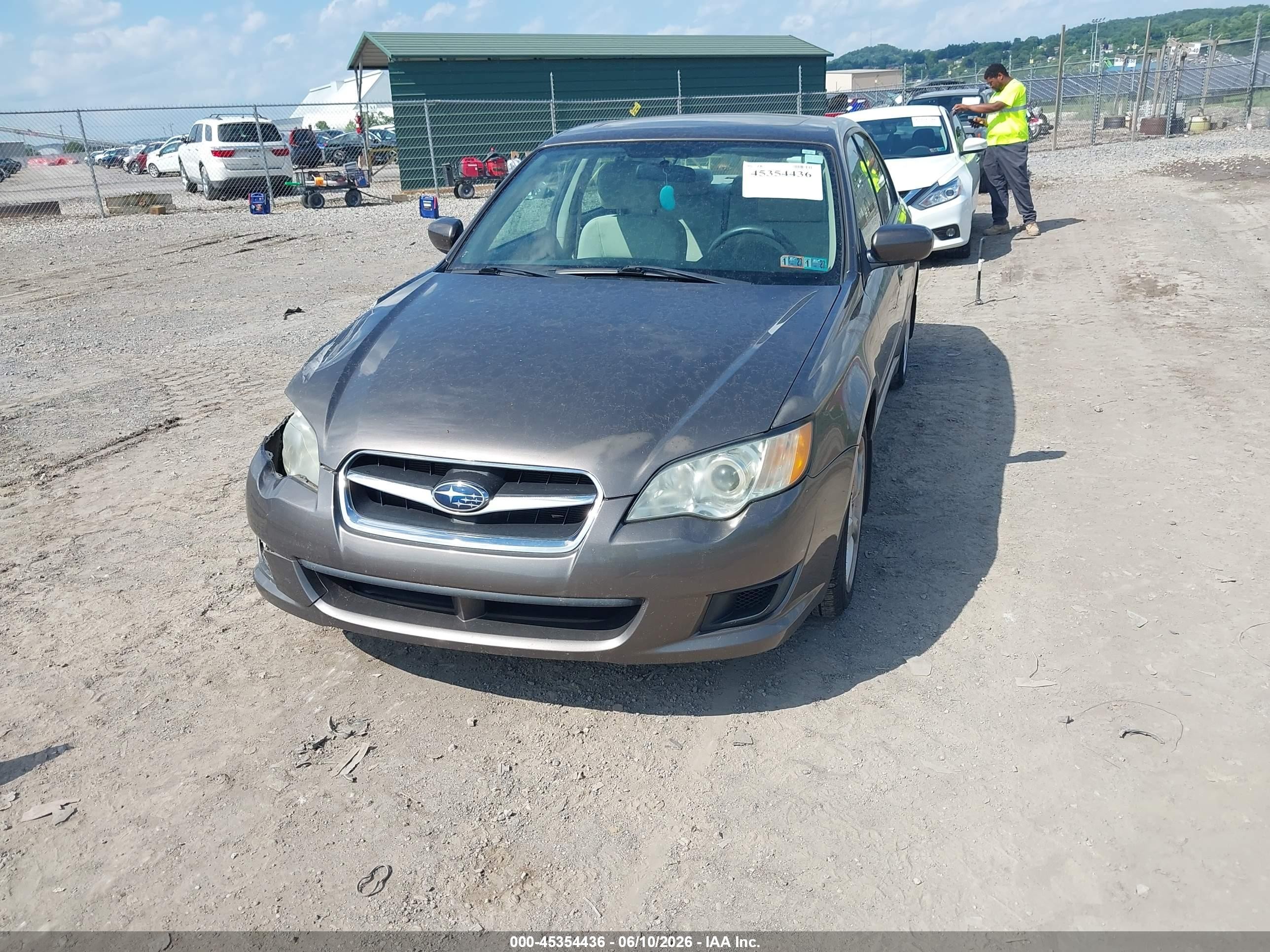 2009 Subaru Legacy 2.5i Brown vin: 4S3BL616X97236584