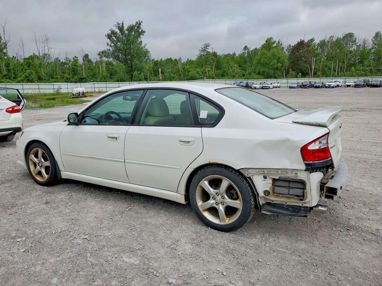 2009 Subaru Legacy 2.5i Limited White vin: 4S3BL626297229871