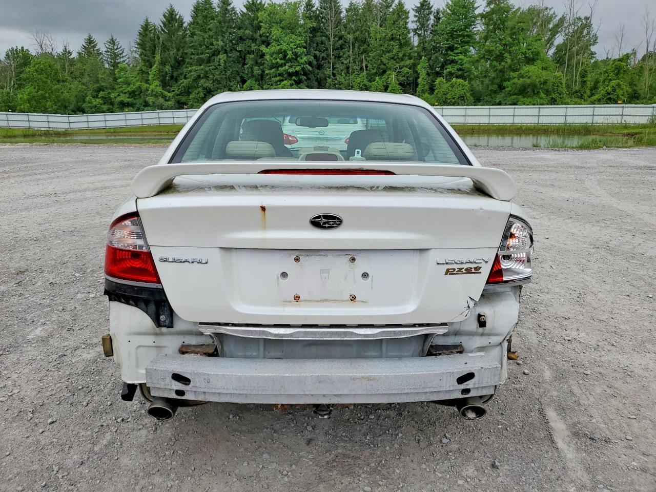 2009 Subaru Legacy 2.5i Limited White vin: 4S3BL626297229871